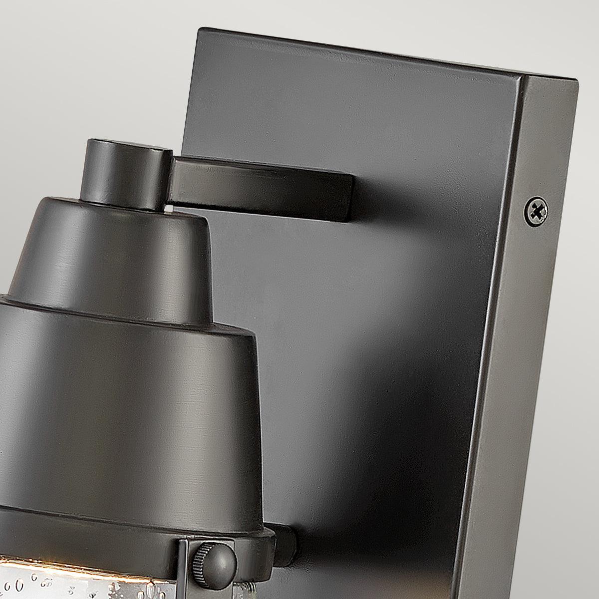 hinkley miles 1 light outdoor wall lantern Close Up