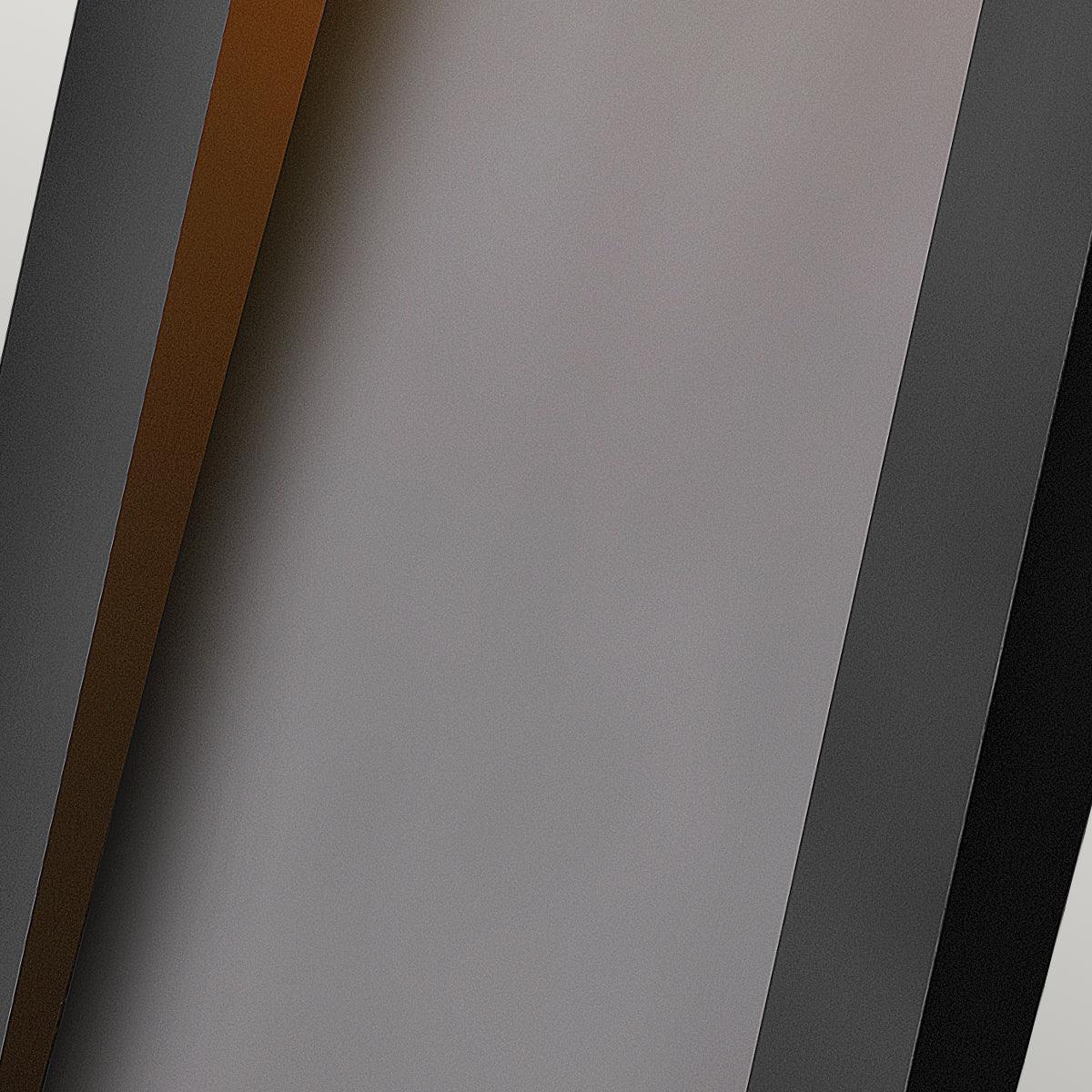 hinkley taper led large outdoor wall lantern Detailed Close Up