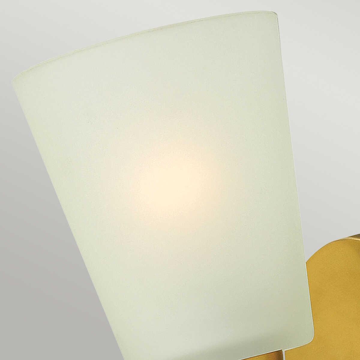 Hinkley Zelda Vintage Brass Wall Light Living Room Shade Image