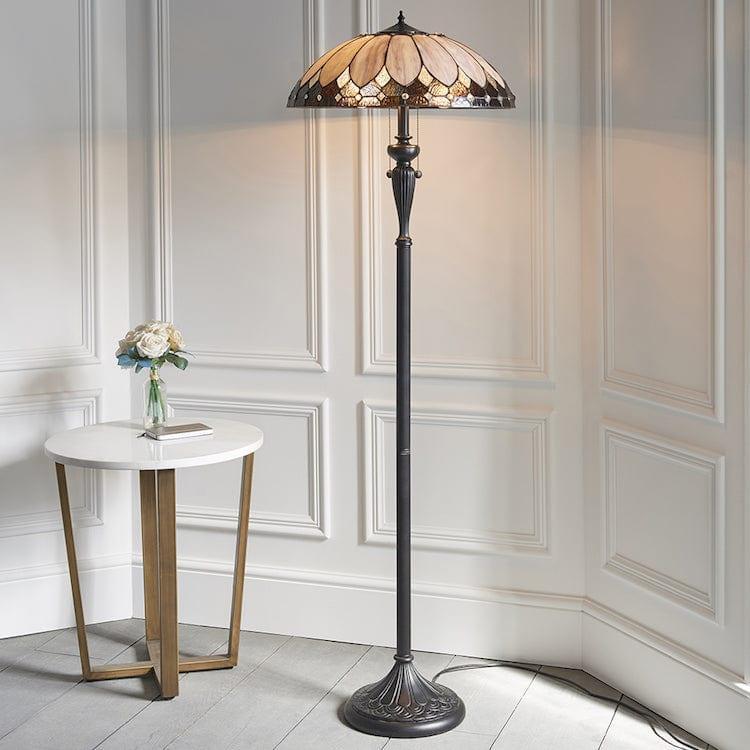 brooklyn tiffany floor lamp close fitting image