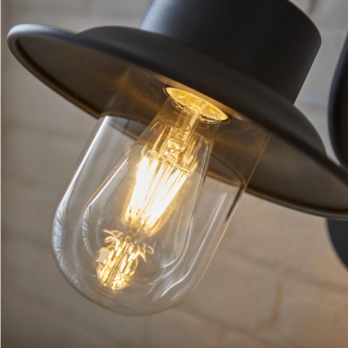 Outdoor Lighting Buying Guide