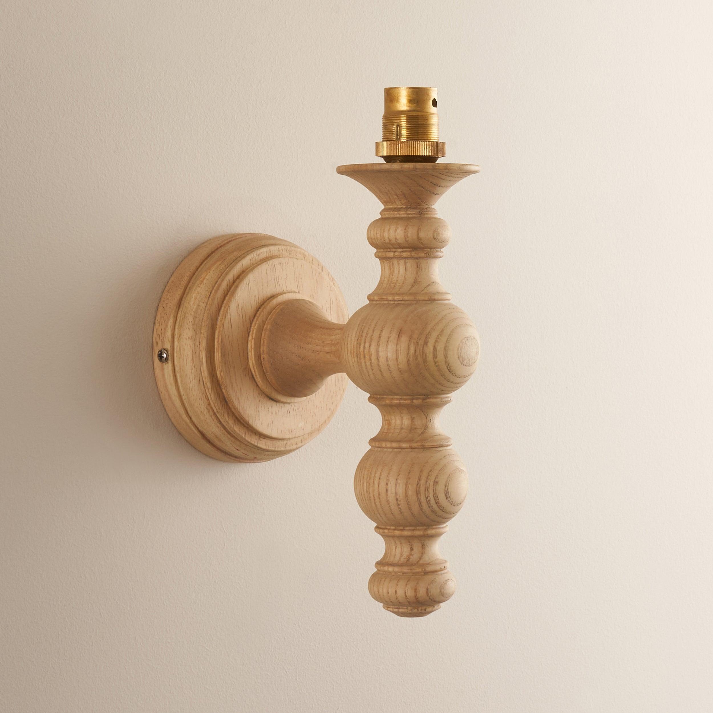 Bibury Wooden Wall Light Fitting-WAREHOUSE-40-240426