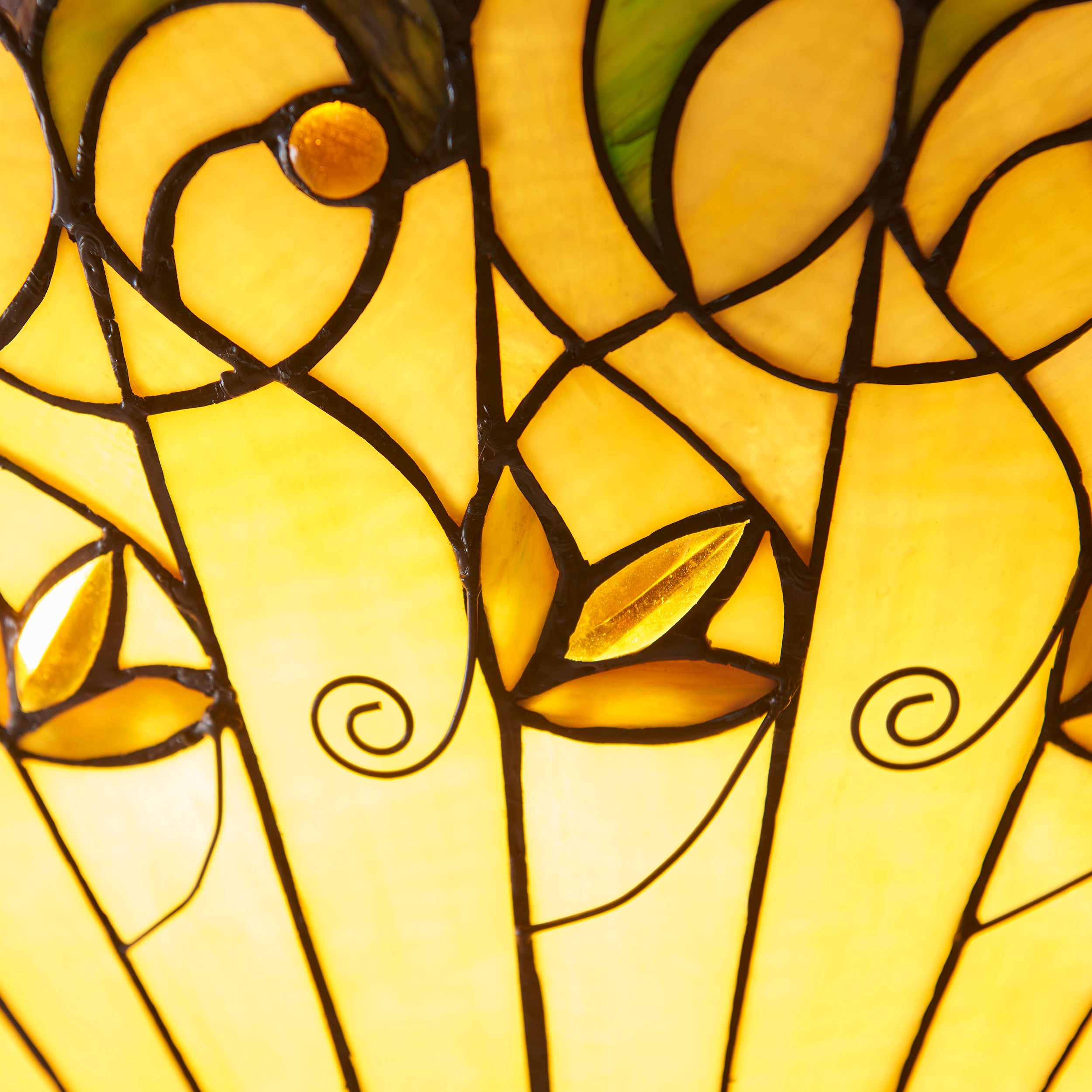 Jamelia Large Inverted Tiffany Ceiling Light (adj chain)