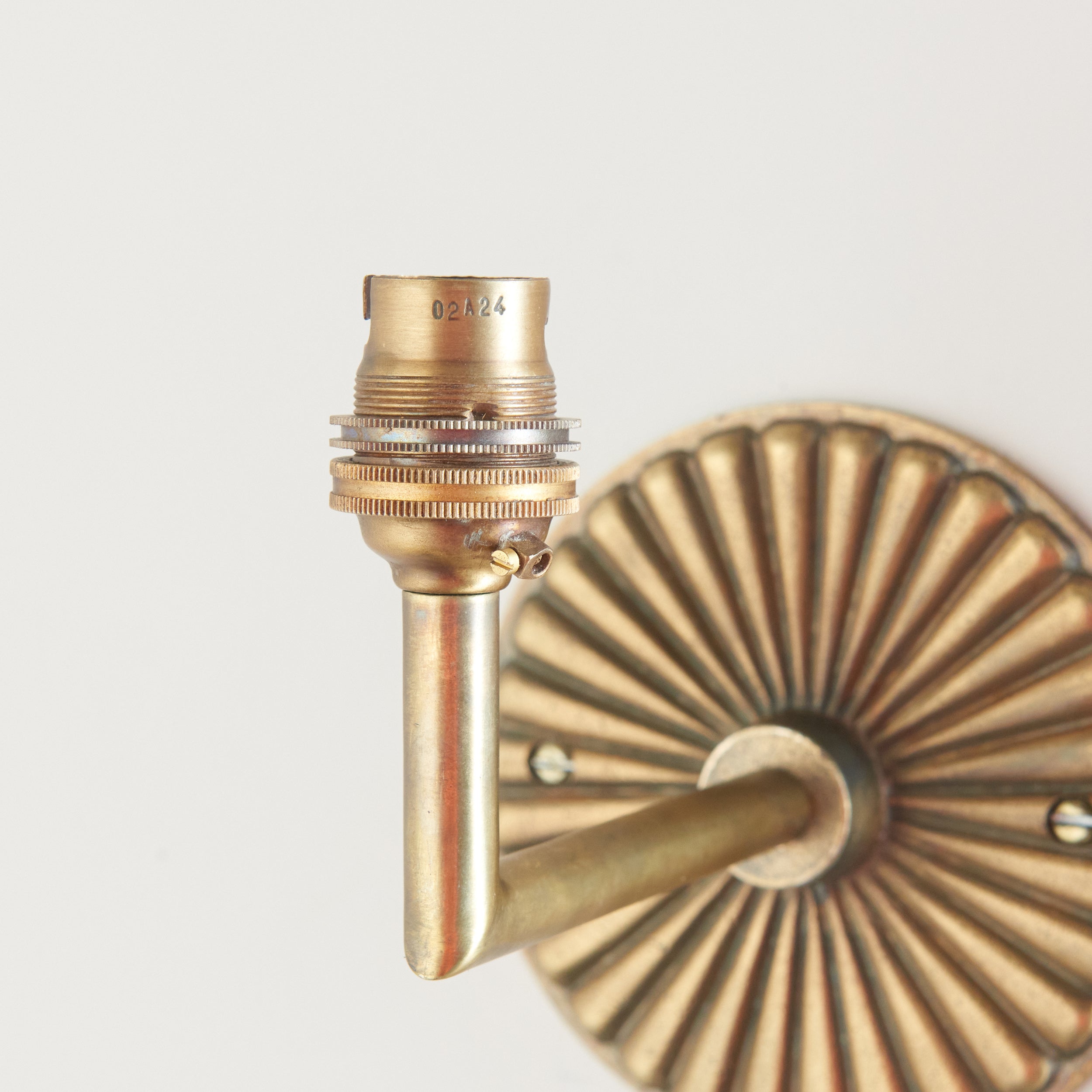 Dahlia Angle Brass Patina Wall Fitting