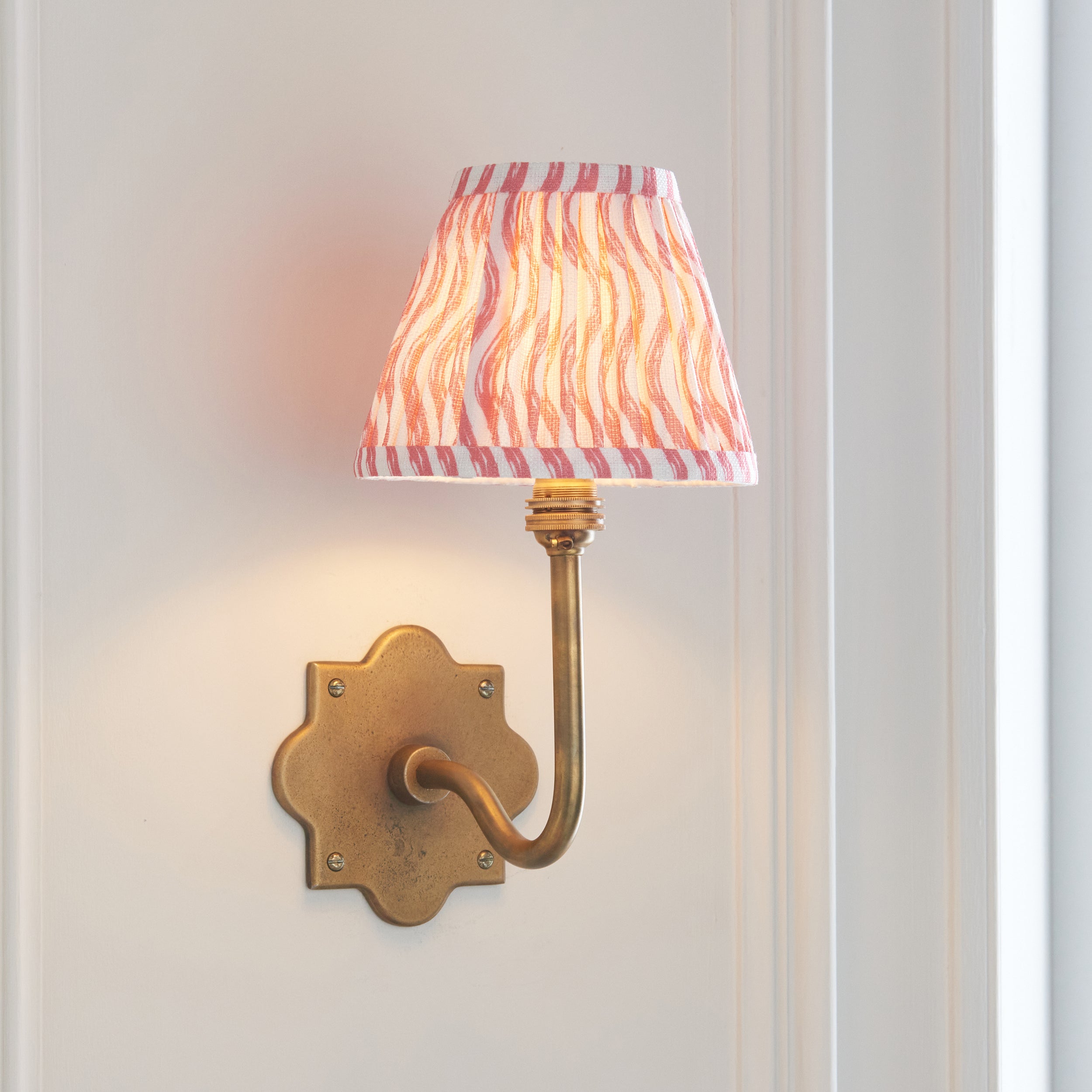 Anvil Swan Antique Brass Wall Light & Ripple 16cm Coral Pink Shade