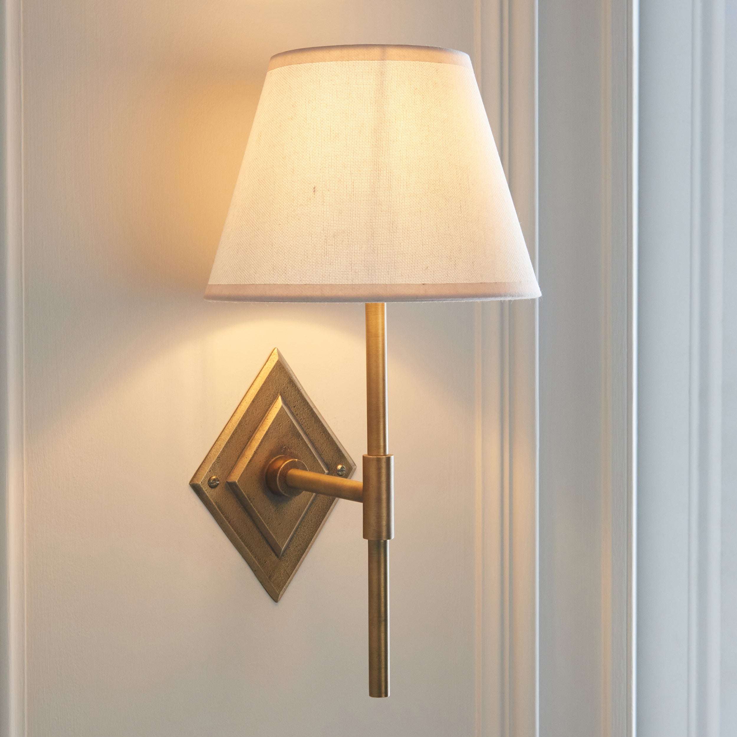 Diamond Brass Tall Wall Light & White Ivy 20cm Shade