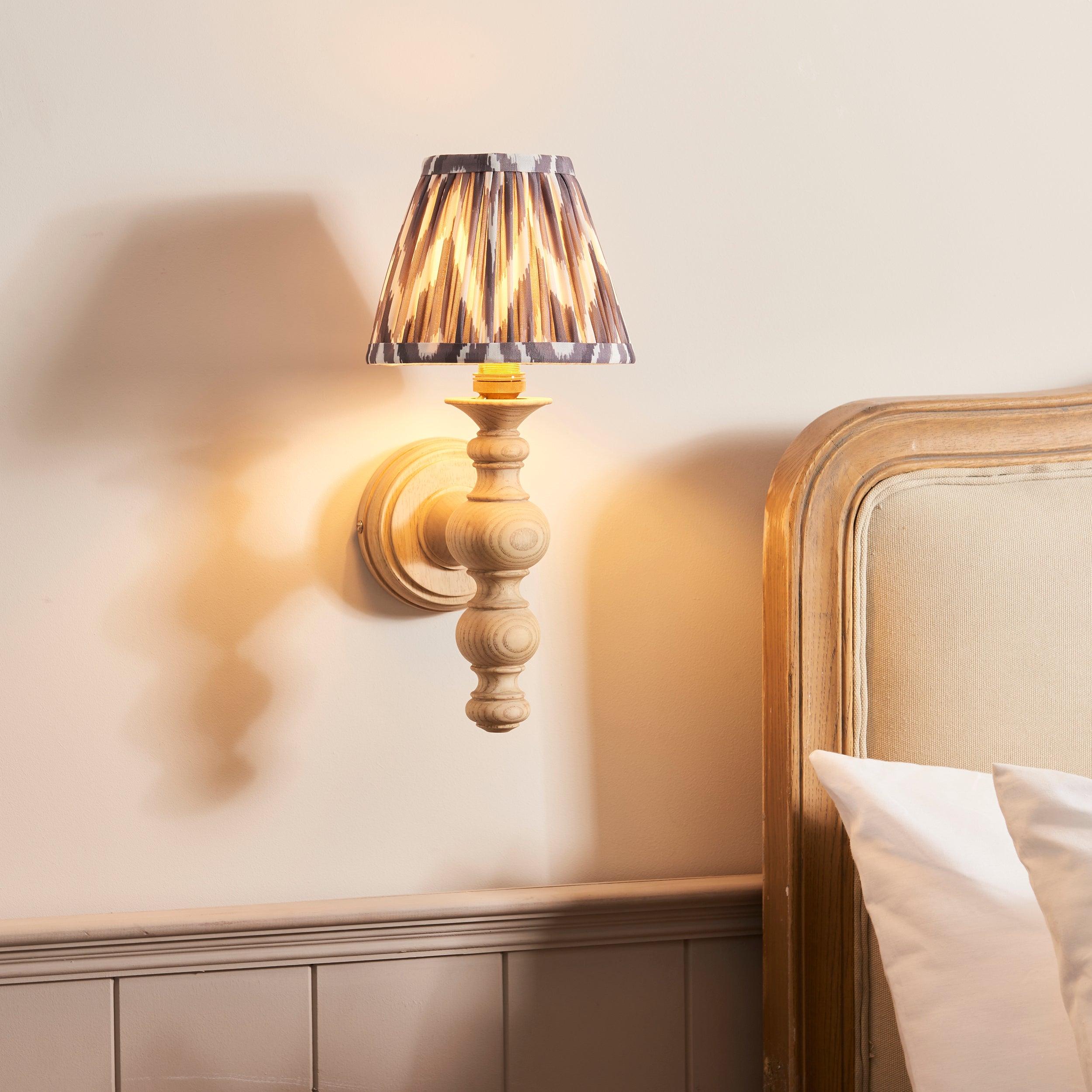 Bibury Wooden Wall Light & Zigzag 16cm Pearl Grey Shade