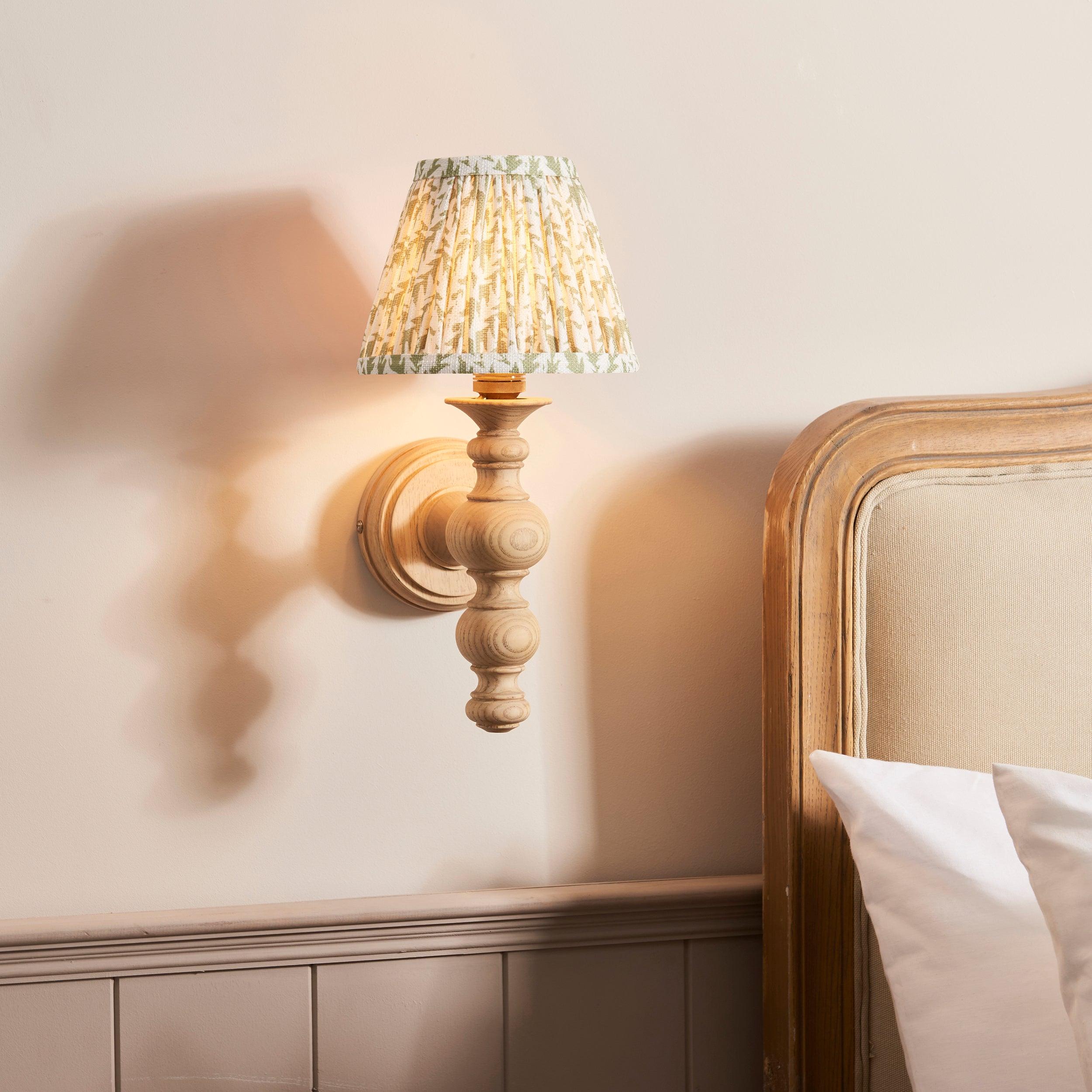 Bibury Wooden Wall Light & Leaf 16cm Herb Garden Green Shade