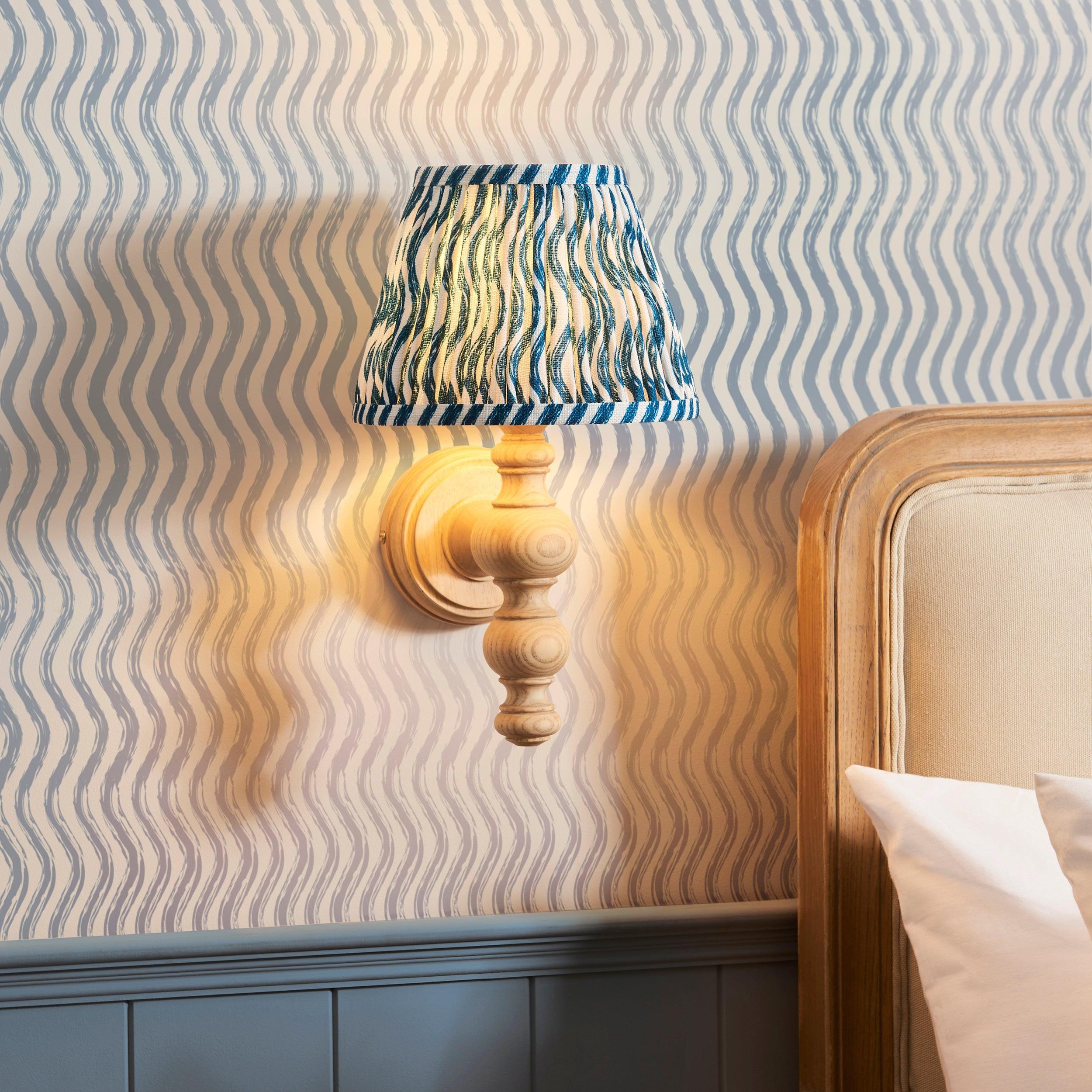 Bibury Wooden Wall Light & 20cm Shade