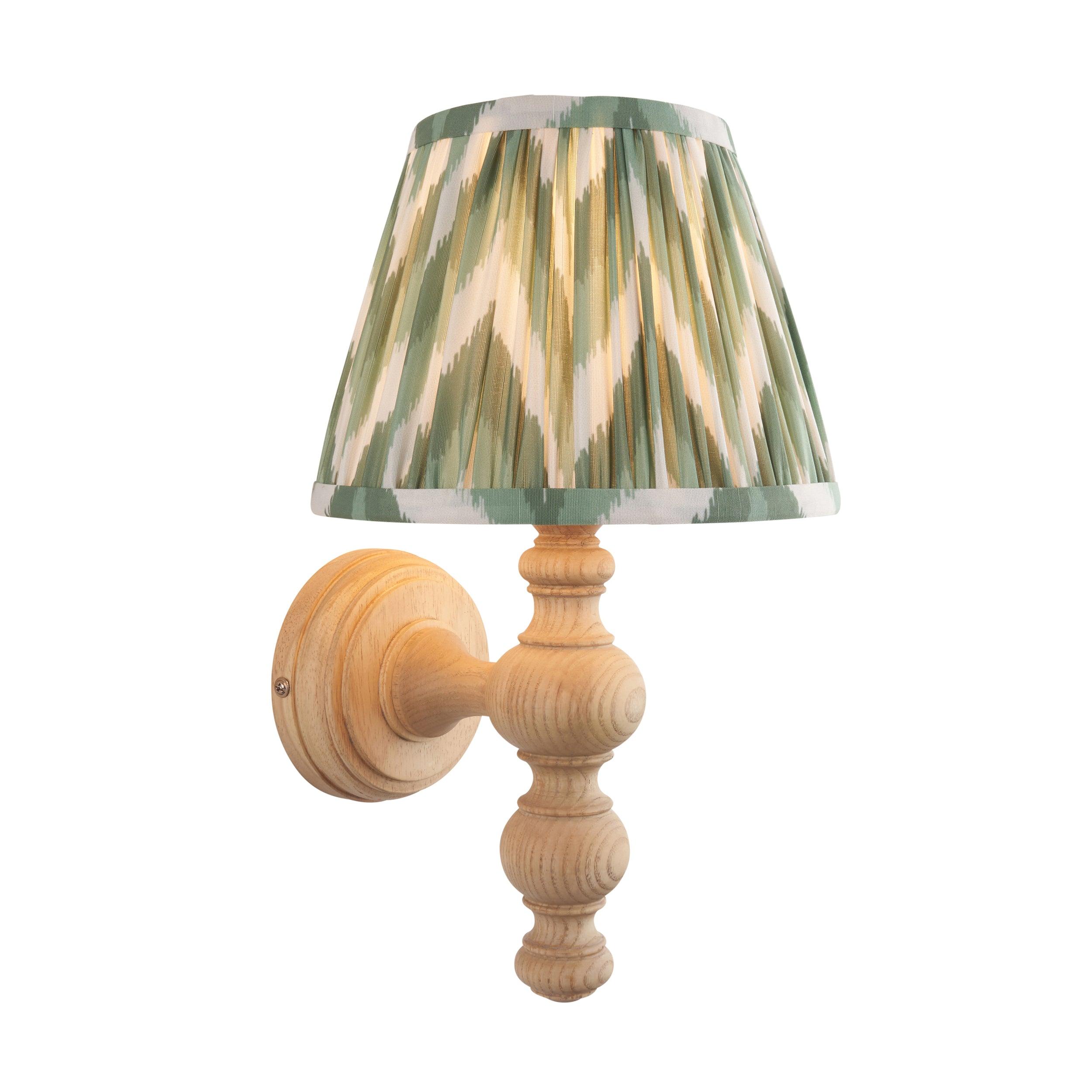 Bibury Wooden Wall Light & Zigzag 20cm Cotswold Green Shade