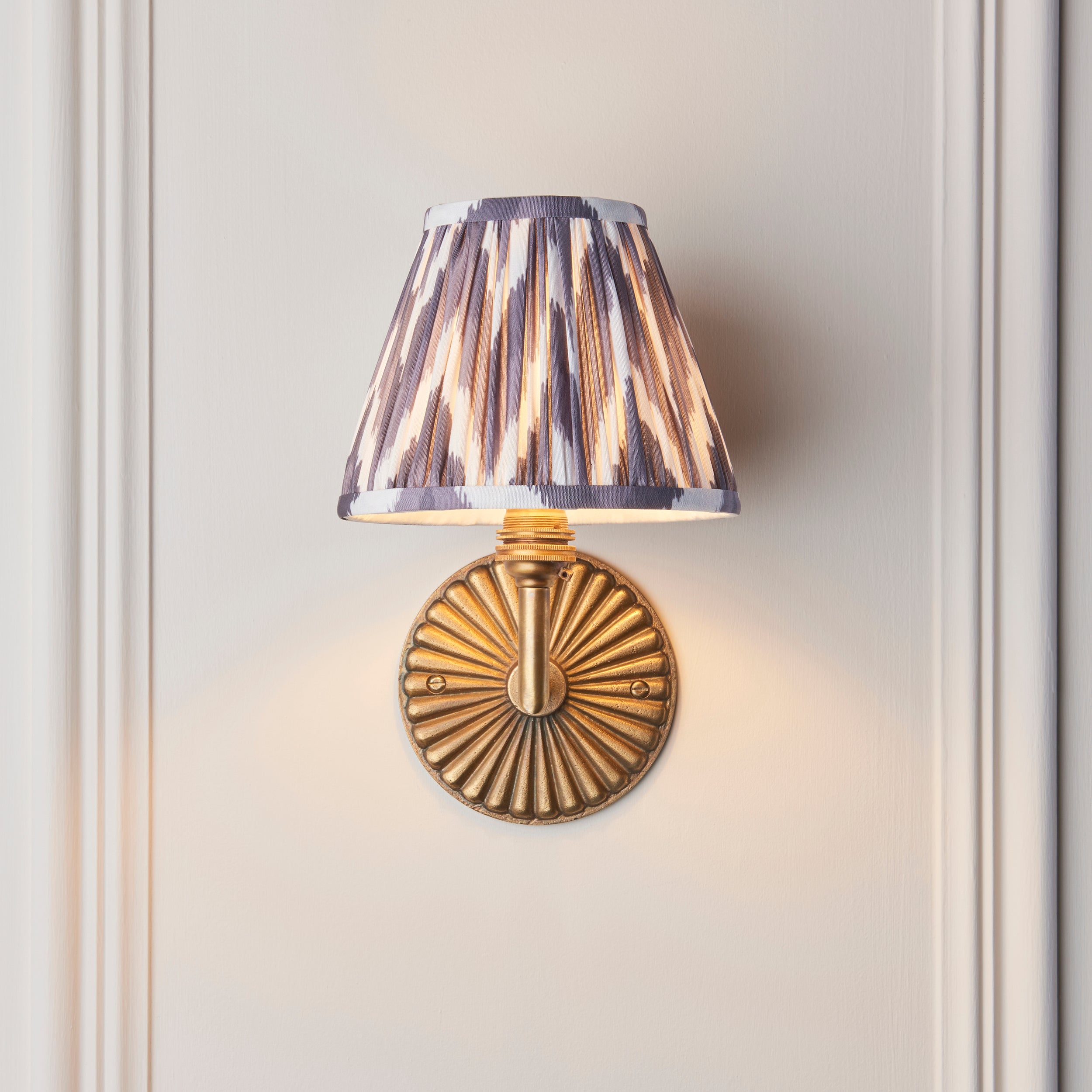 Dahlia Angle Brass Patina Wall Light & Grey Zigzag 16cm Shade