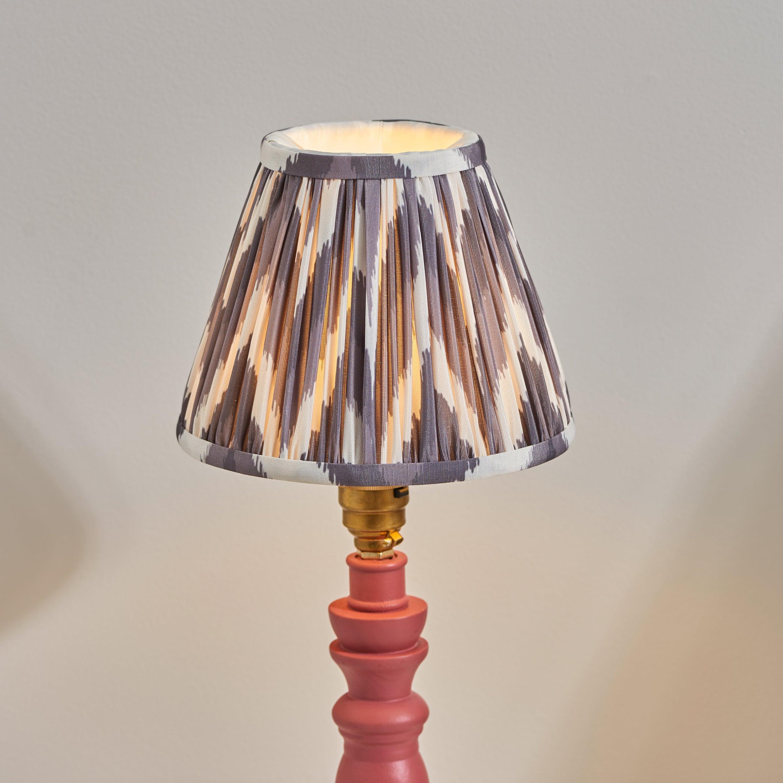 Bibury Pink Table Lamp & Zigzag 16cm Pearl Grey Shade
