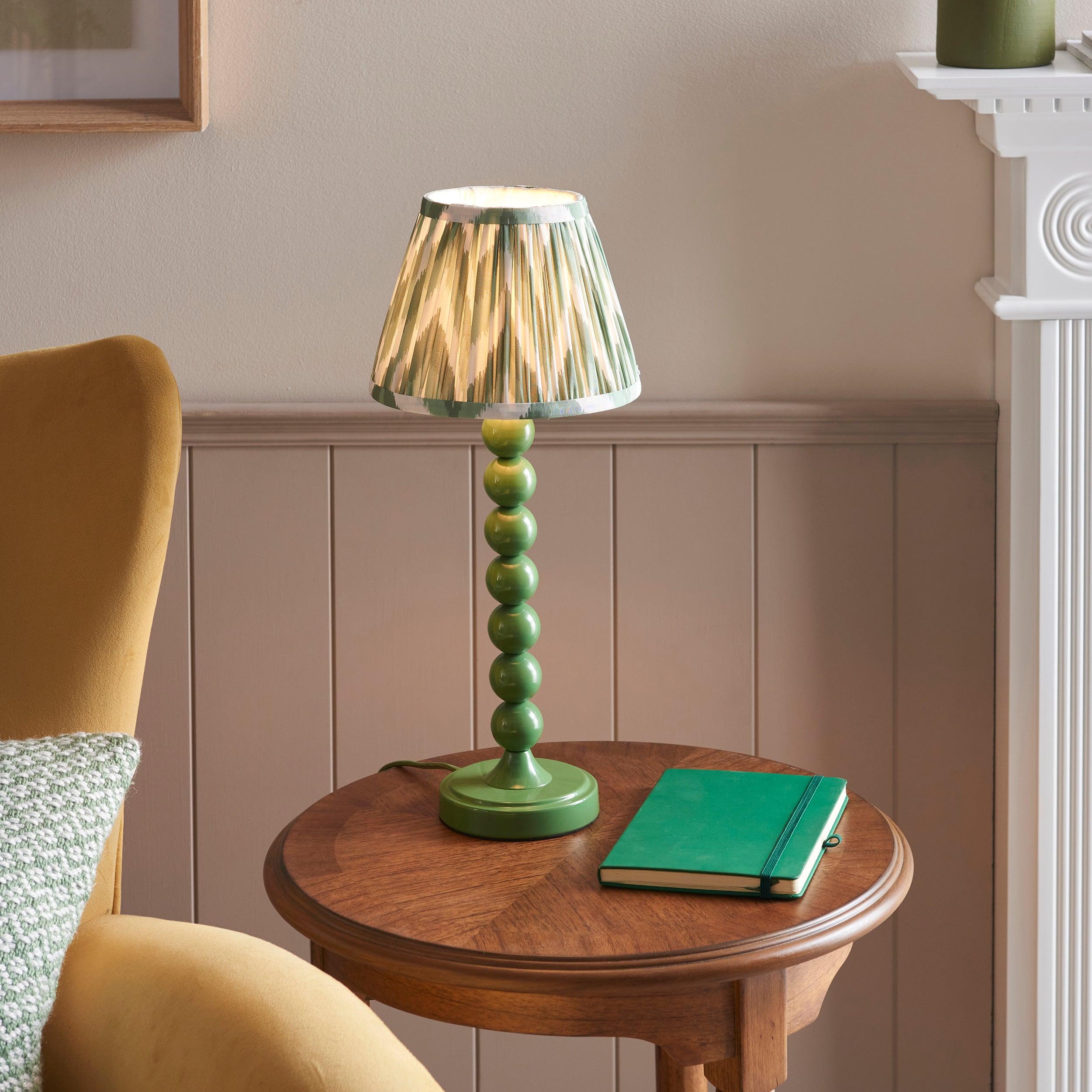 Higgledy Green Table Lamp & Zigzag 20cm Cotswold Green Shade