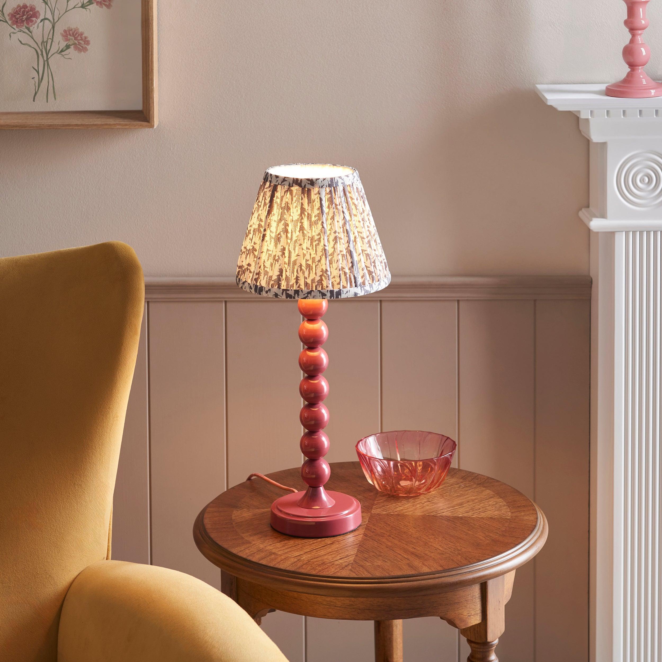 Higgledy Pink Table Lamp & Leaf 20cm Pearl Grey Shade