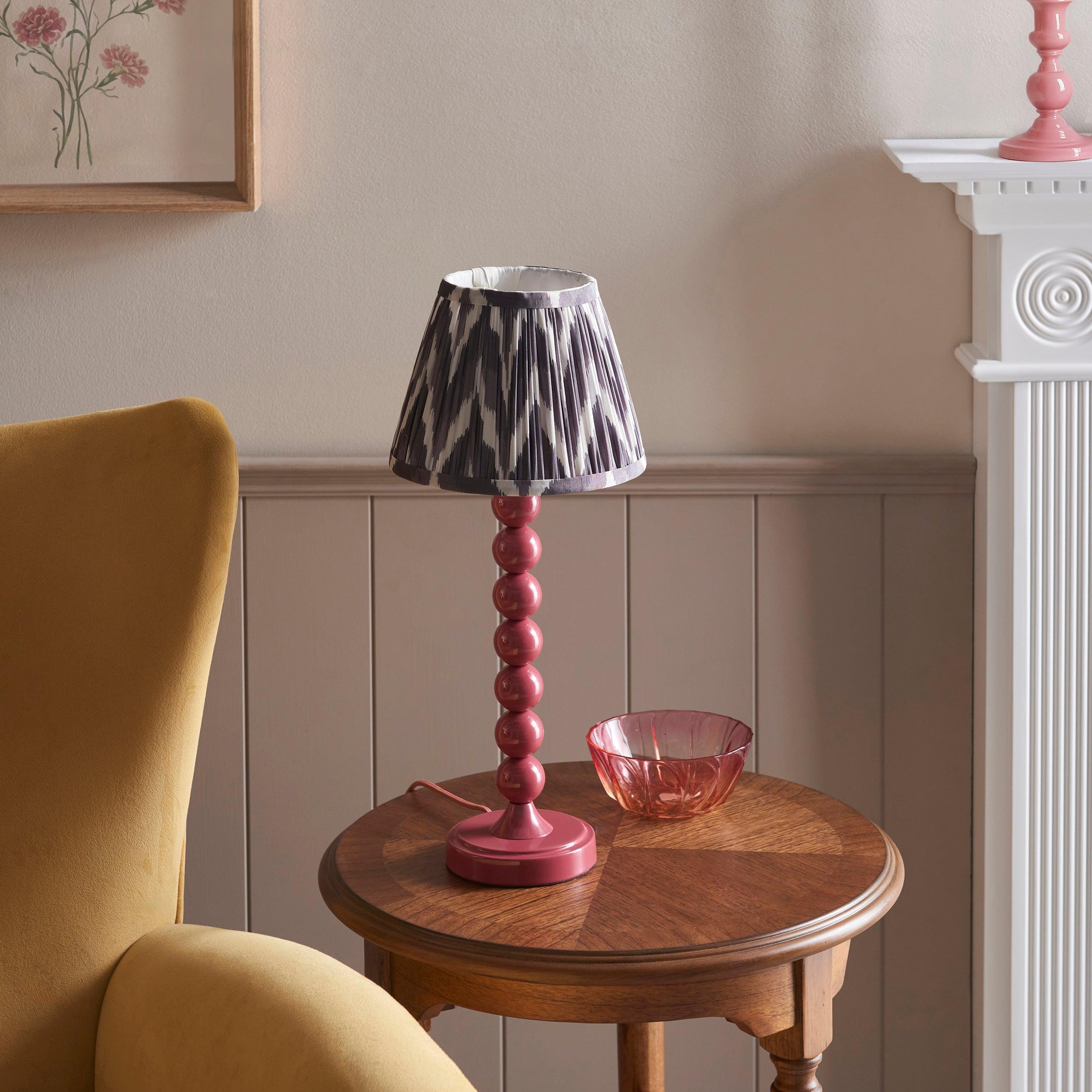 Higgledy Pink Table Lamp & Zigzag 20cm Pearl Grey Shade