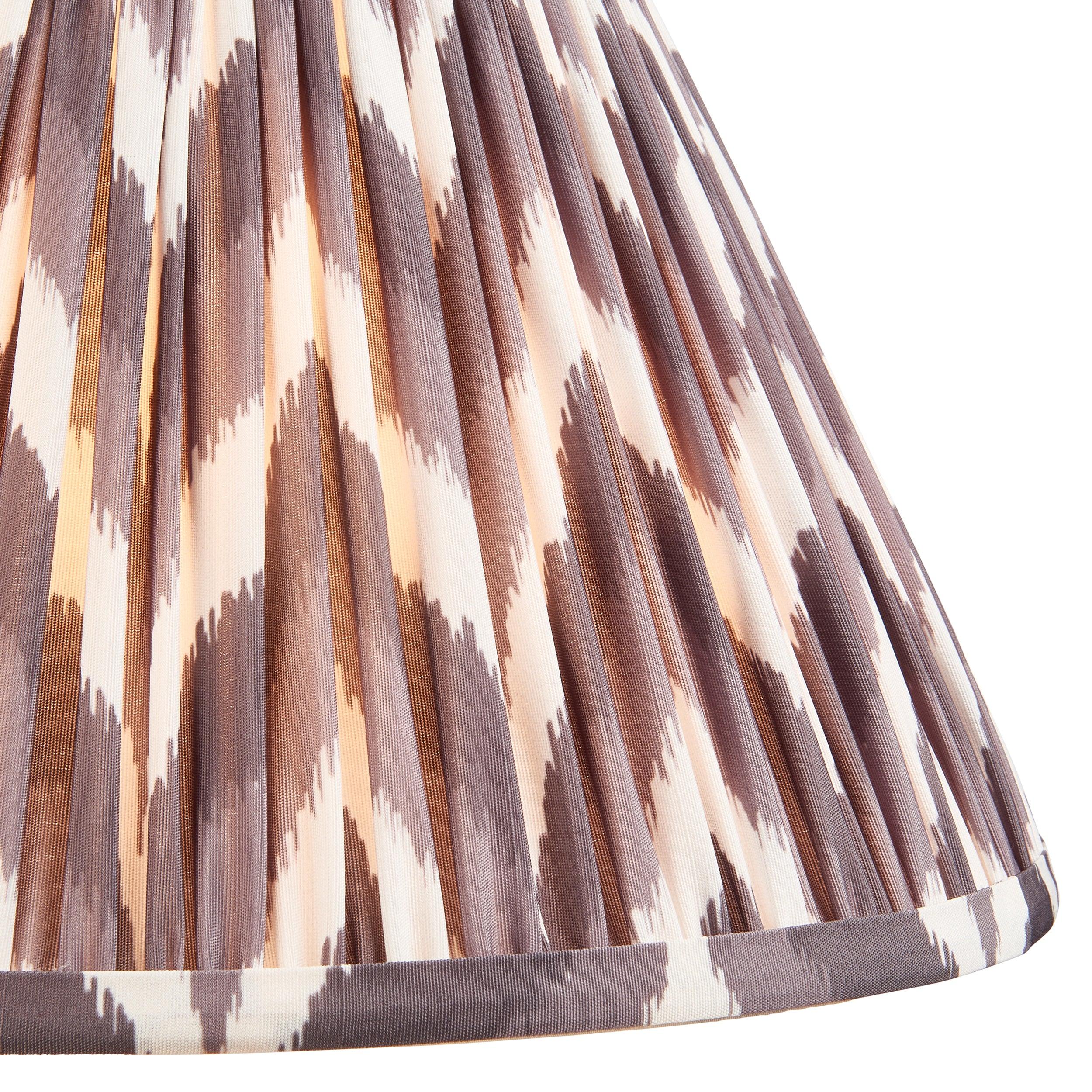 Layered Leaf Ceramic Table Lamp & Zigzag 30cm Pearl Grey Shade