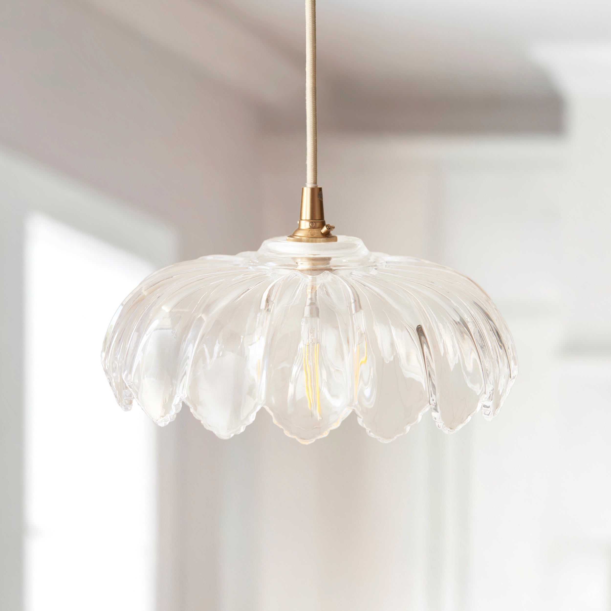 Camellia Easyfit Clear Glass Pendant (Shade Only)