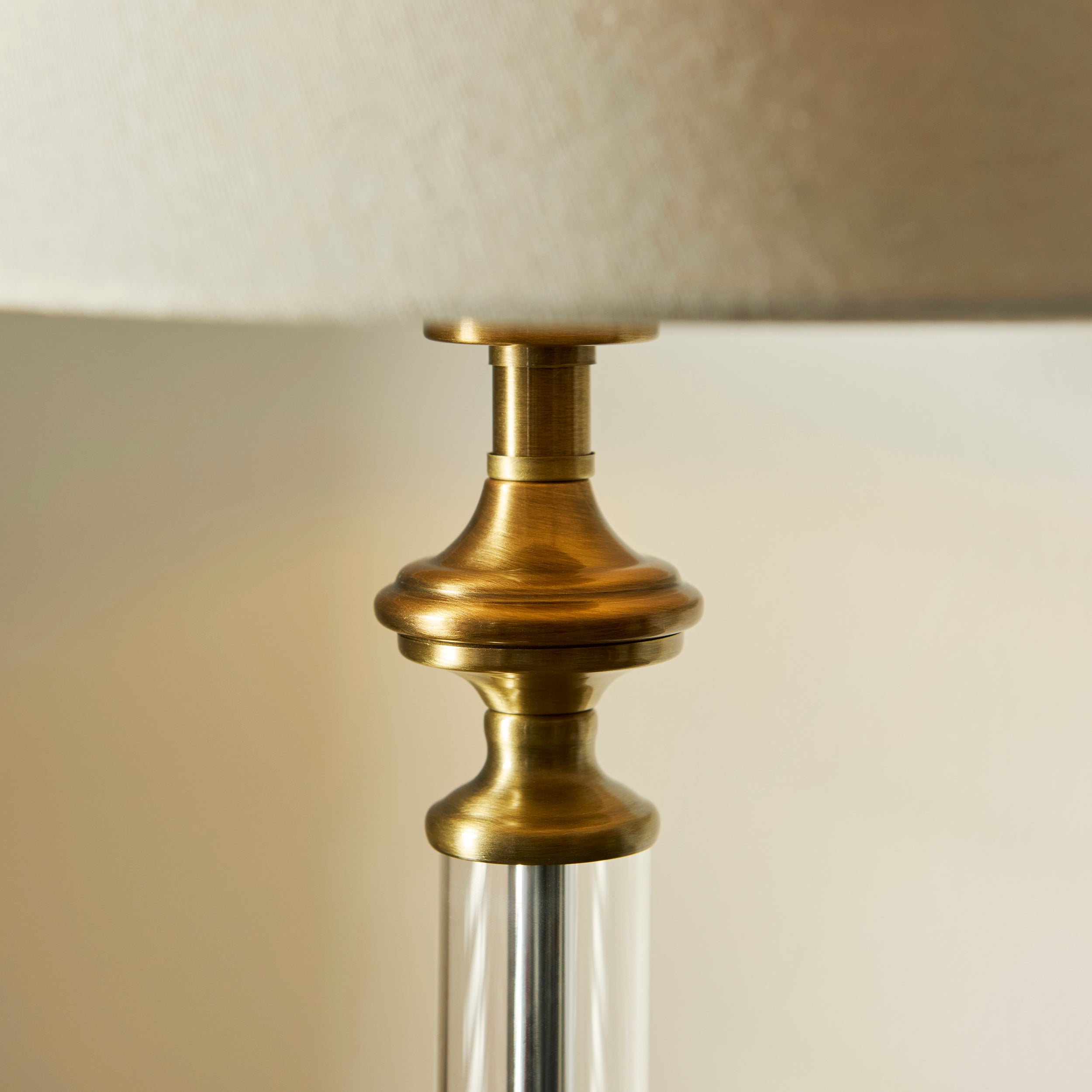 Avebury 1 Light Brass Table Lamp & Avalon 31cm Faux Linen Shade