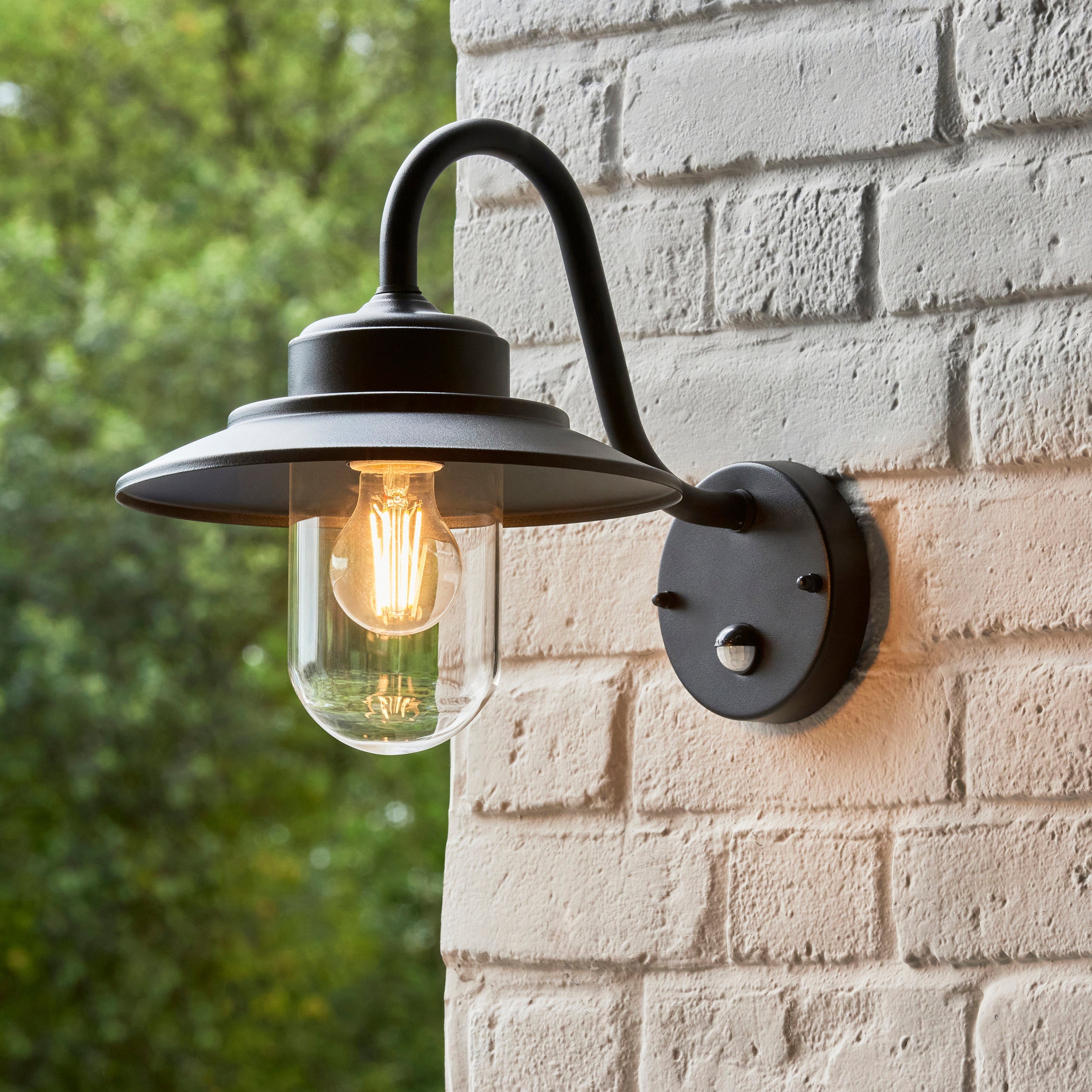 Thornton PIR Black Outdoor Wall Light - IP44-OPEN-BOX-50-290626