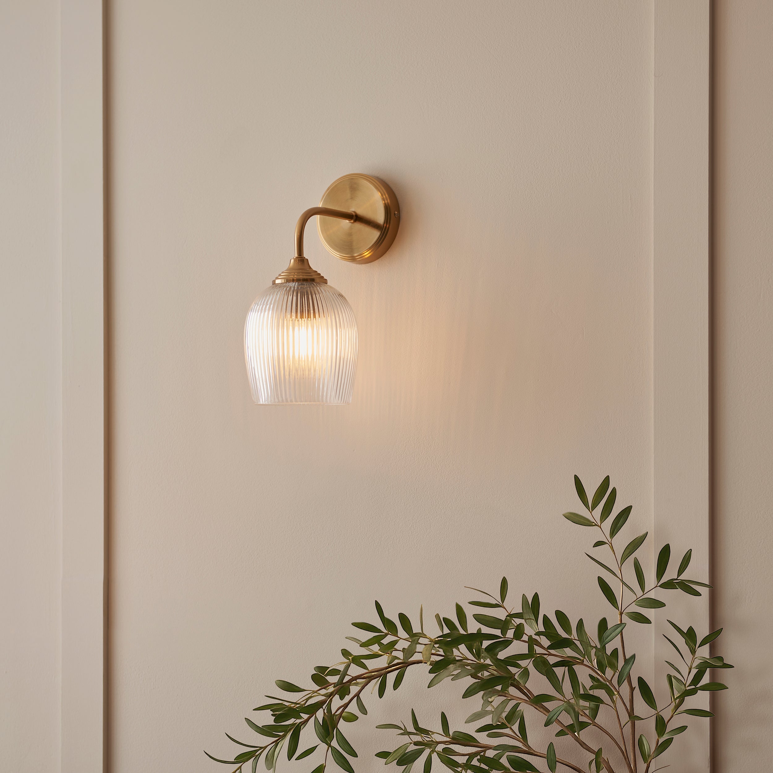 Ashcroft Ribbed Glass Shade & Brass Wall Light