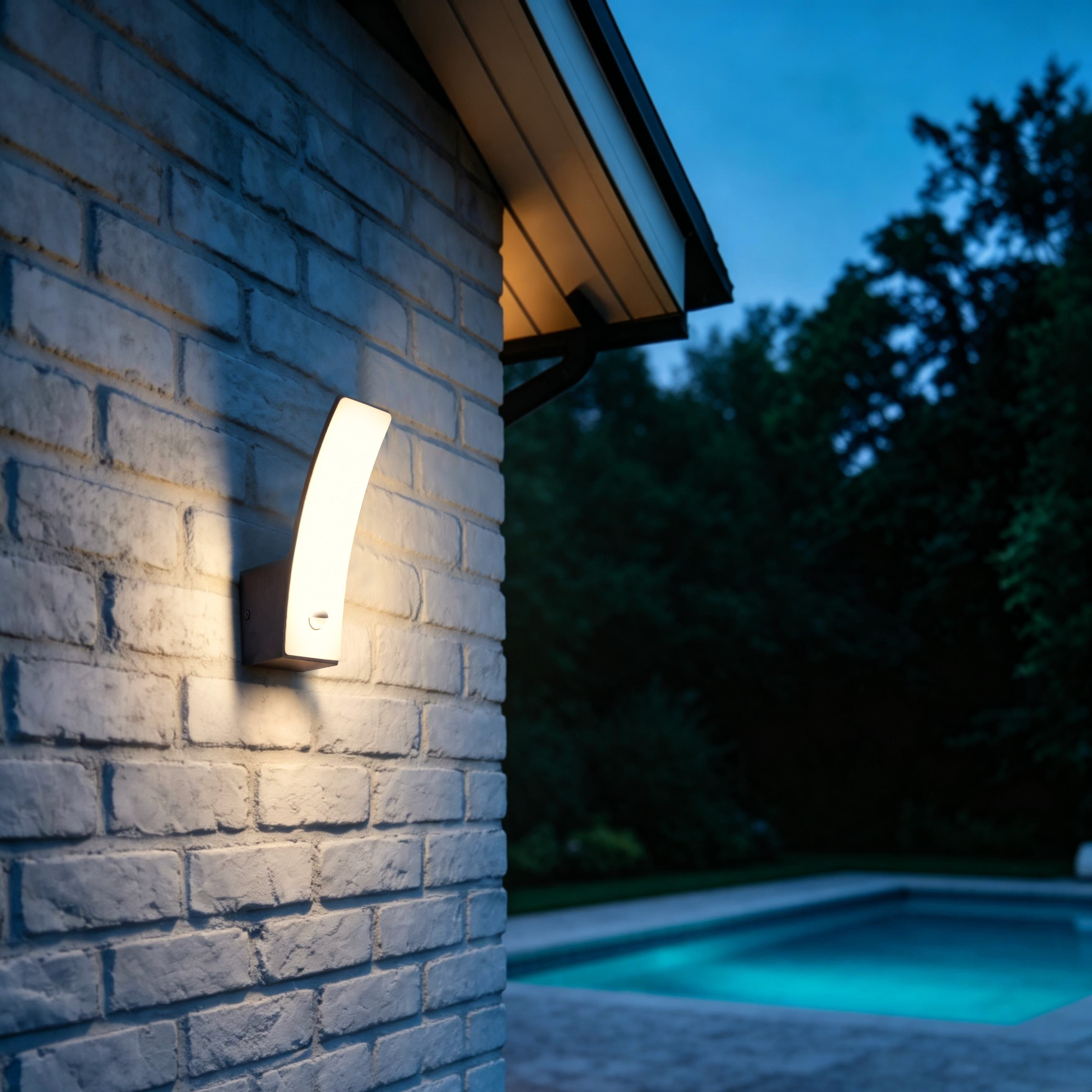 Lutec Kilo PIR Integrated LED Outside Wall Light - Dark Grey