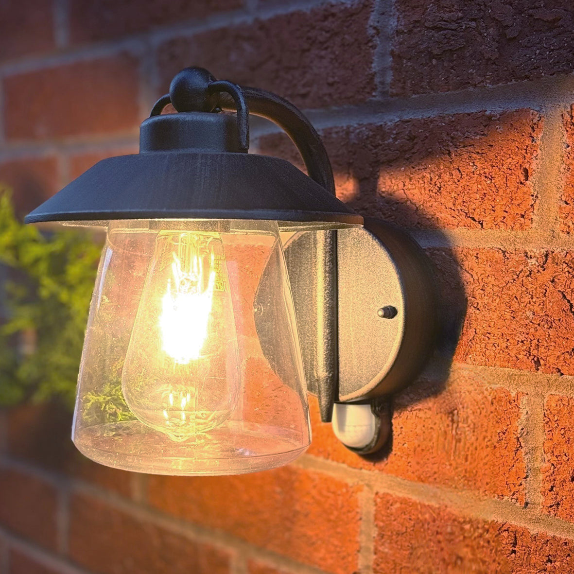 Lutec Cate PIR Outdoor Wall Light - Black-Rust
