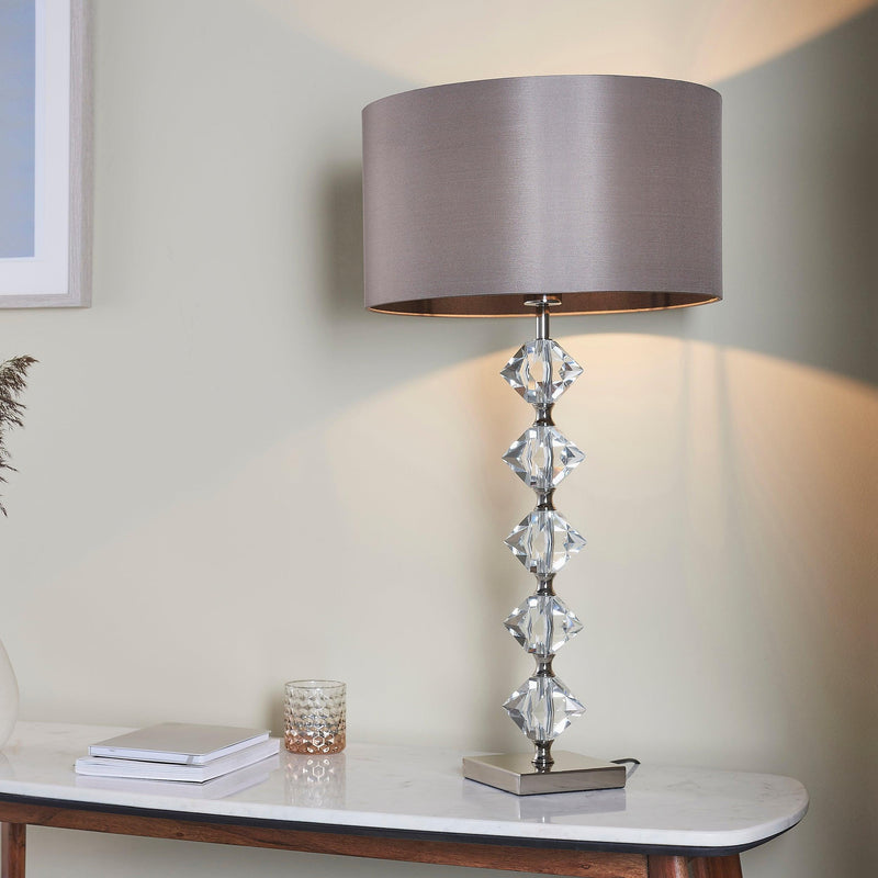 Bedroom table lamps