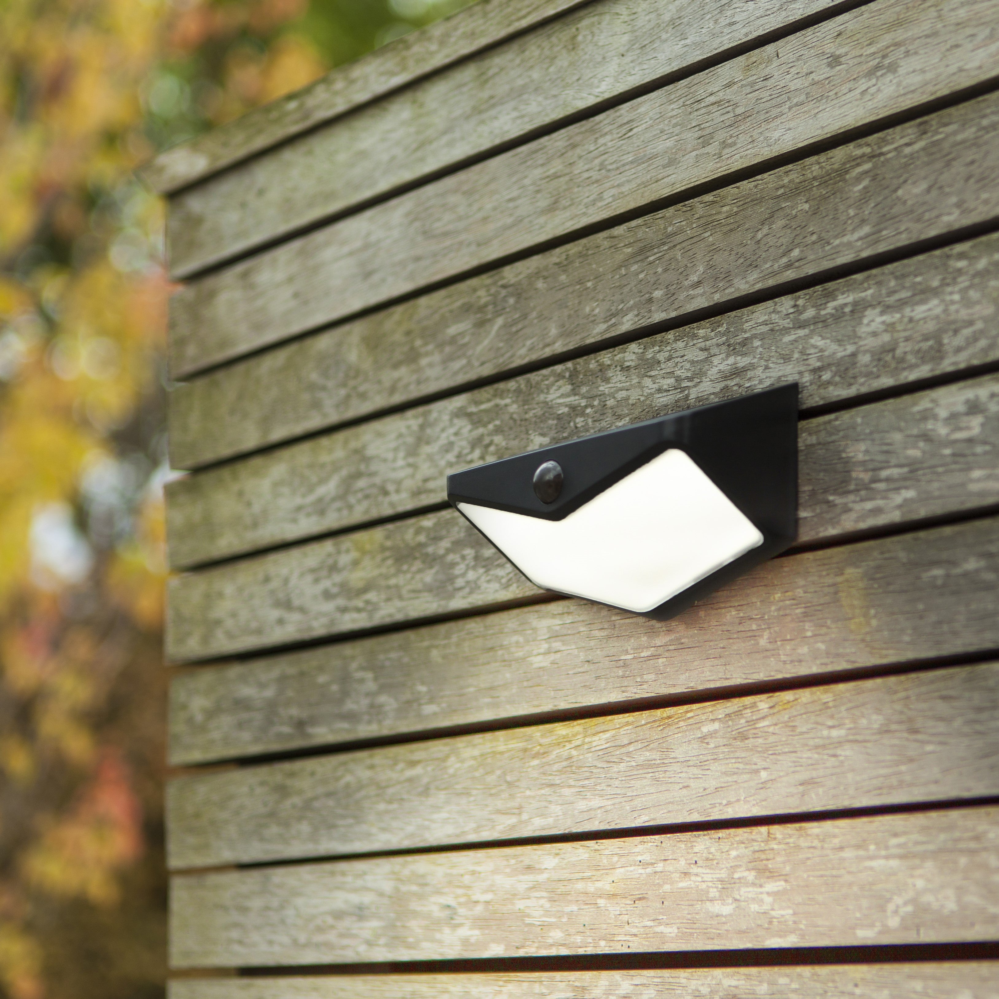 Lutec Wings PIR Outdoor LED Solar Wall Light - Black