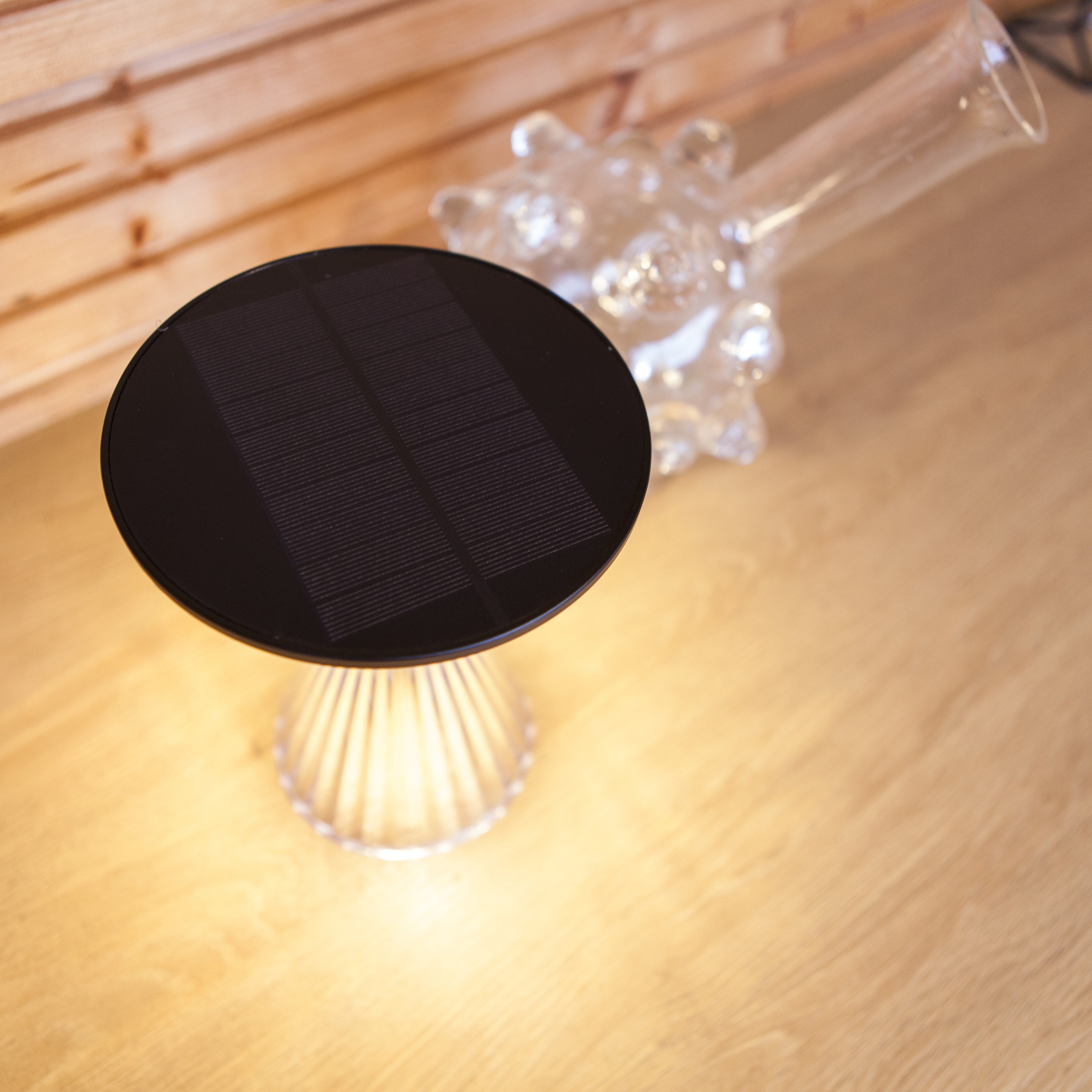 Lutec MIYI Solar Portable LED Table Lamp – USB-C Rechargeable, IP54