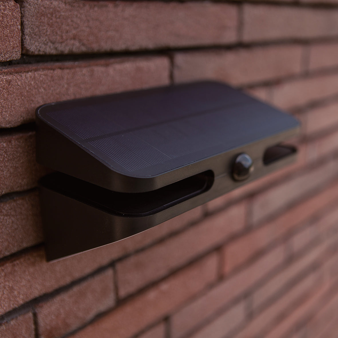 Lutec Aero PIR Outdoor LED Solar Wall Light - Black