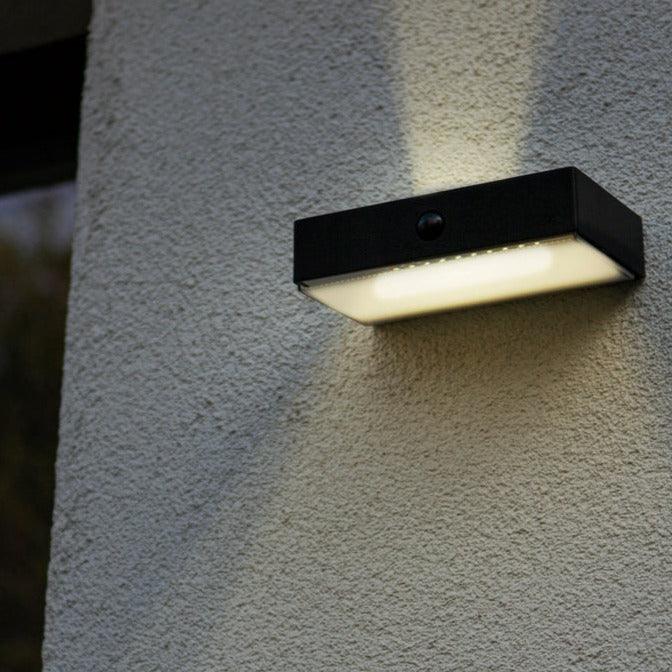 Lutec Fadi Solar LED Black PIR Wall Light 6939501330 Close up