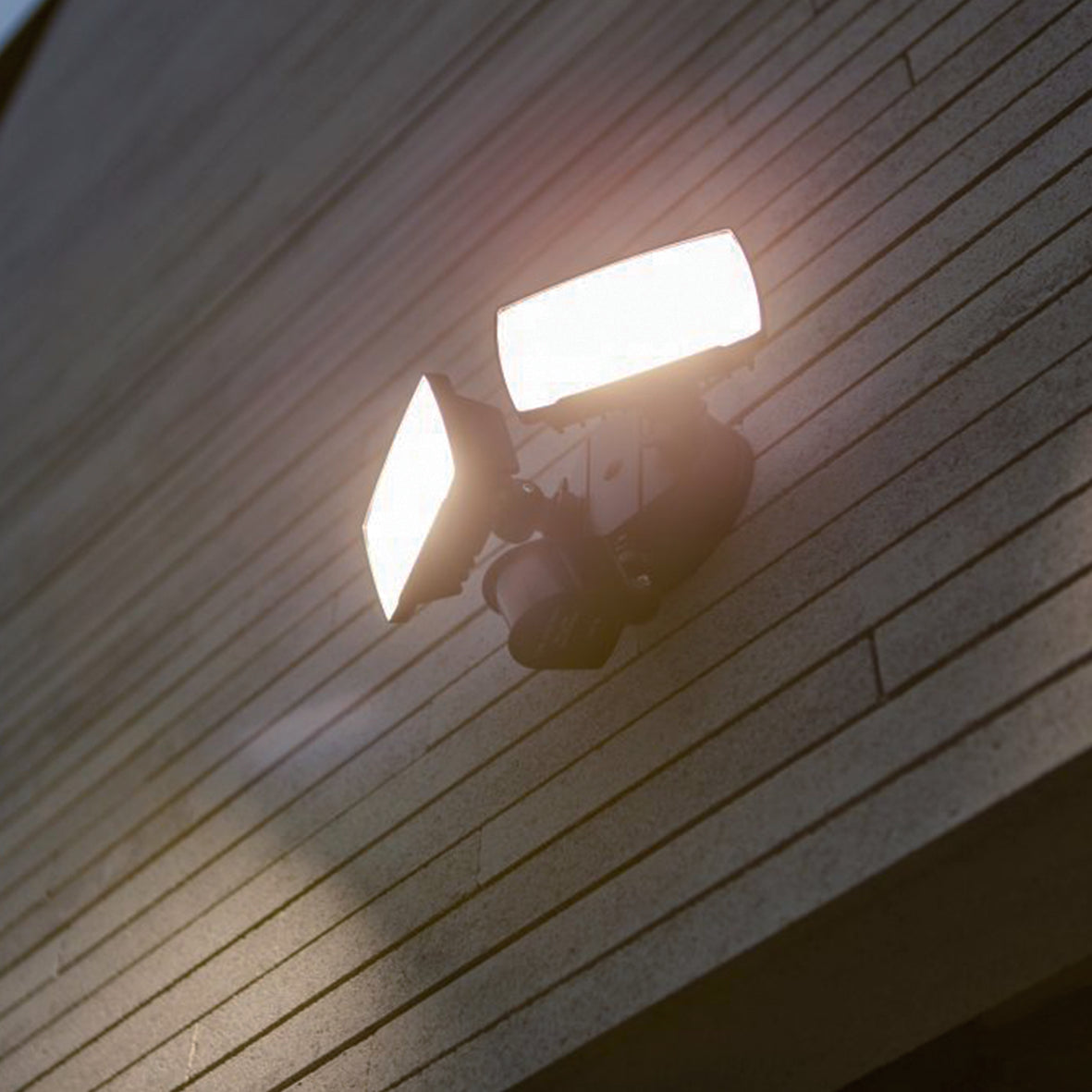 Lutec Chimera Black Twin Head Floodlight IP54 Photocell & PIR