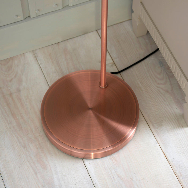 Hansen Traditional Copper Floor Lamp 77862 - Base close-up