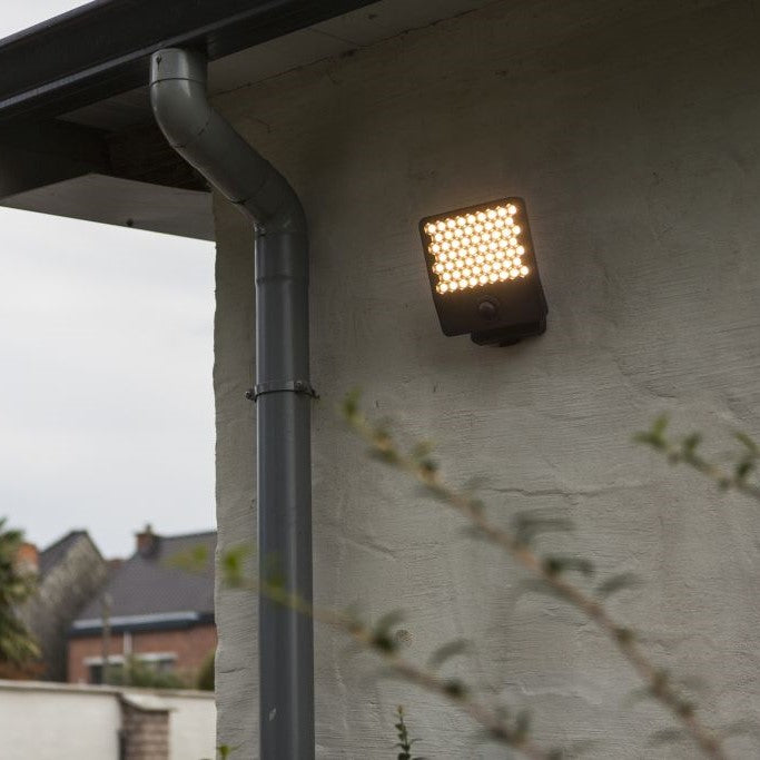 Lutec Atlantis PIR Dark Grey LED Flood Light 23.5W - Warm White