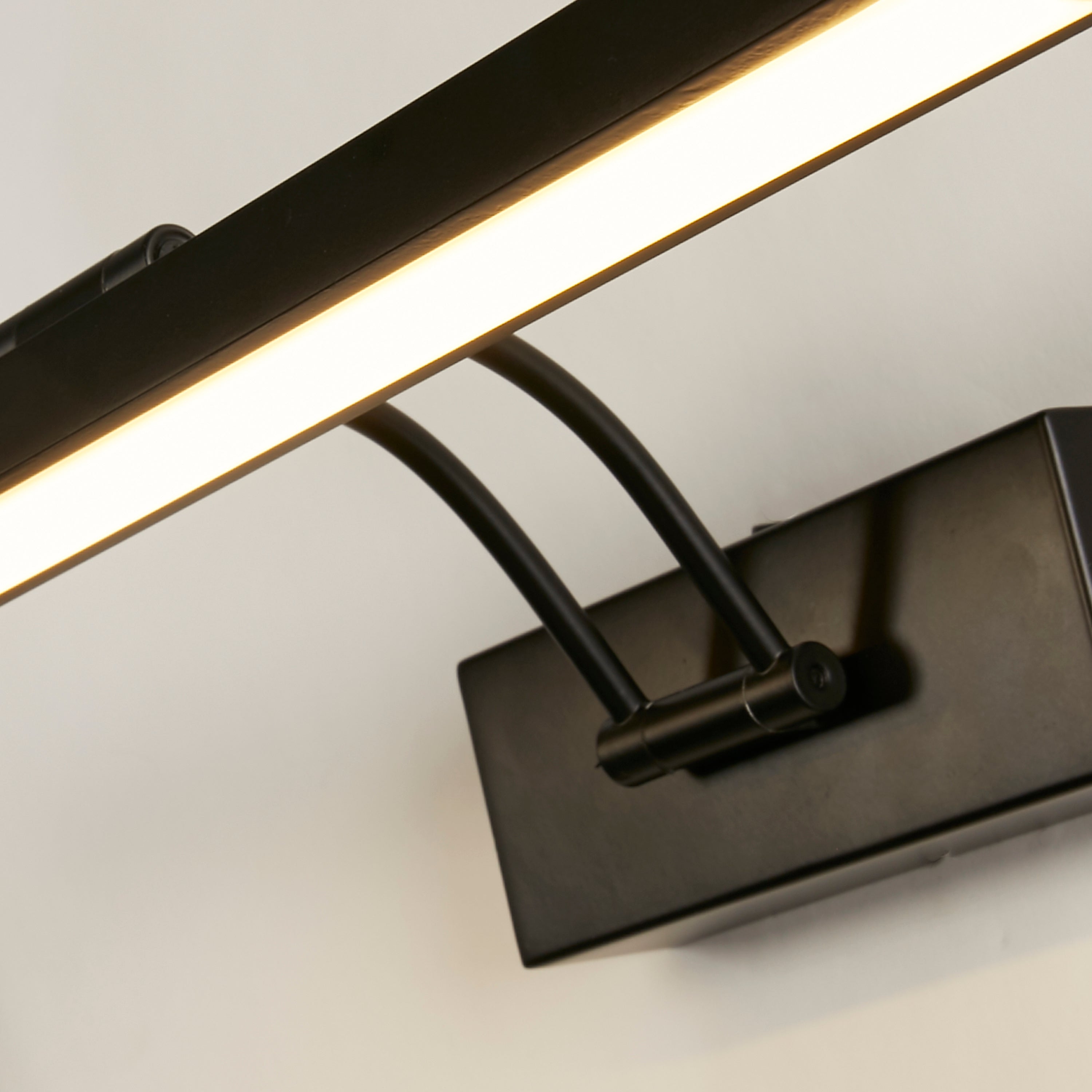 Searchlight Rhodes Black LED Picture Light - 40cm