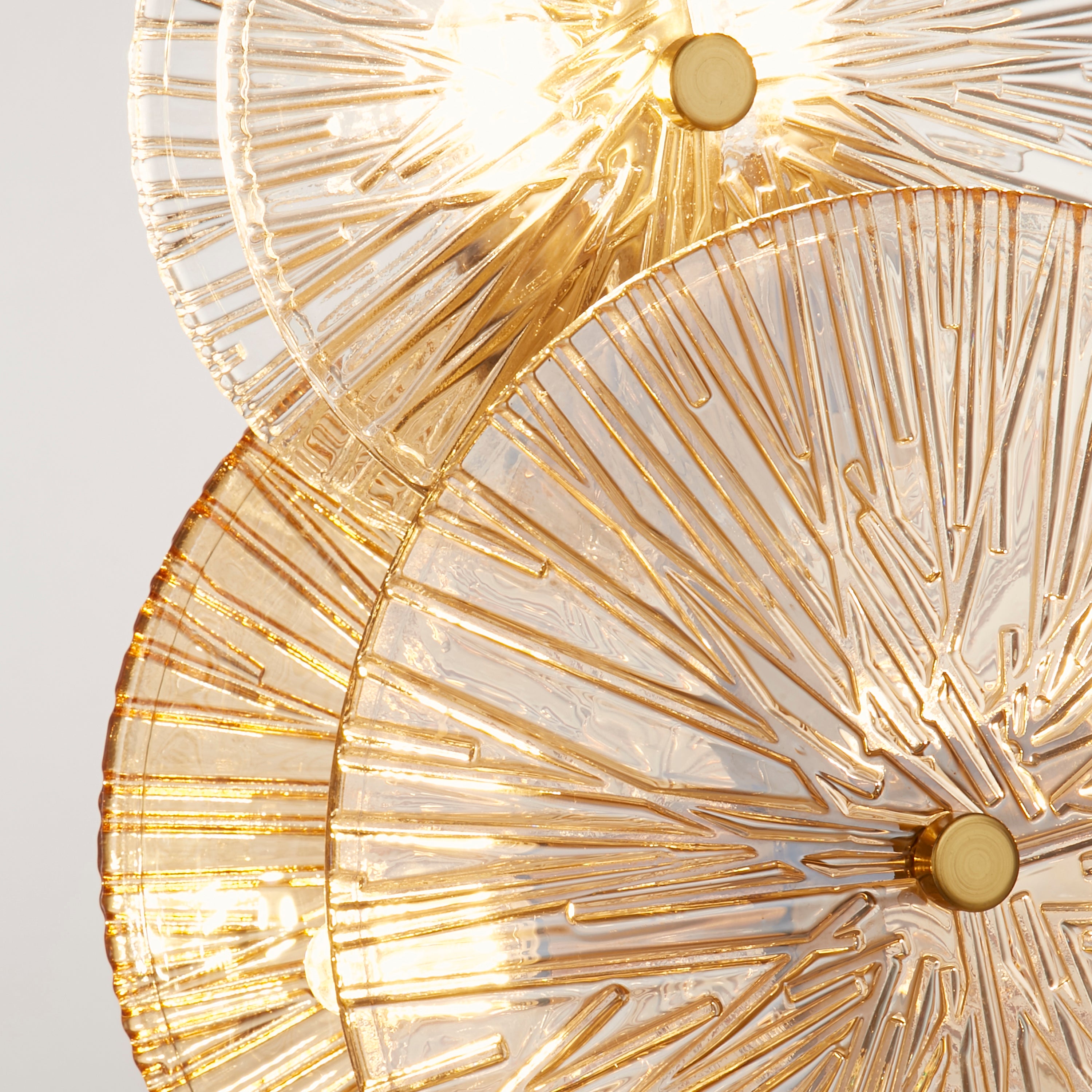 Searchlight Wagon Wheel 6 Light Bronze Table Lamp - Clear & Amber Glass