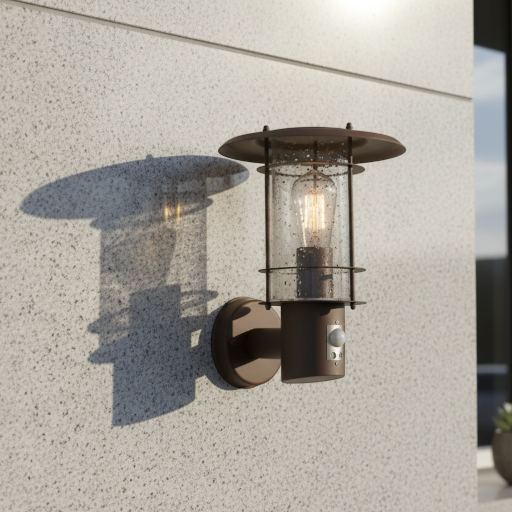 edgeware outdoor wall light