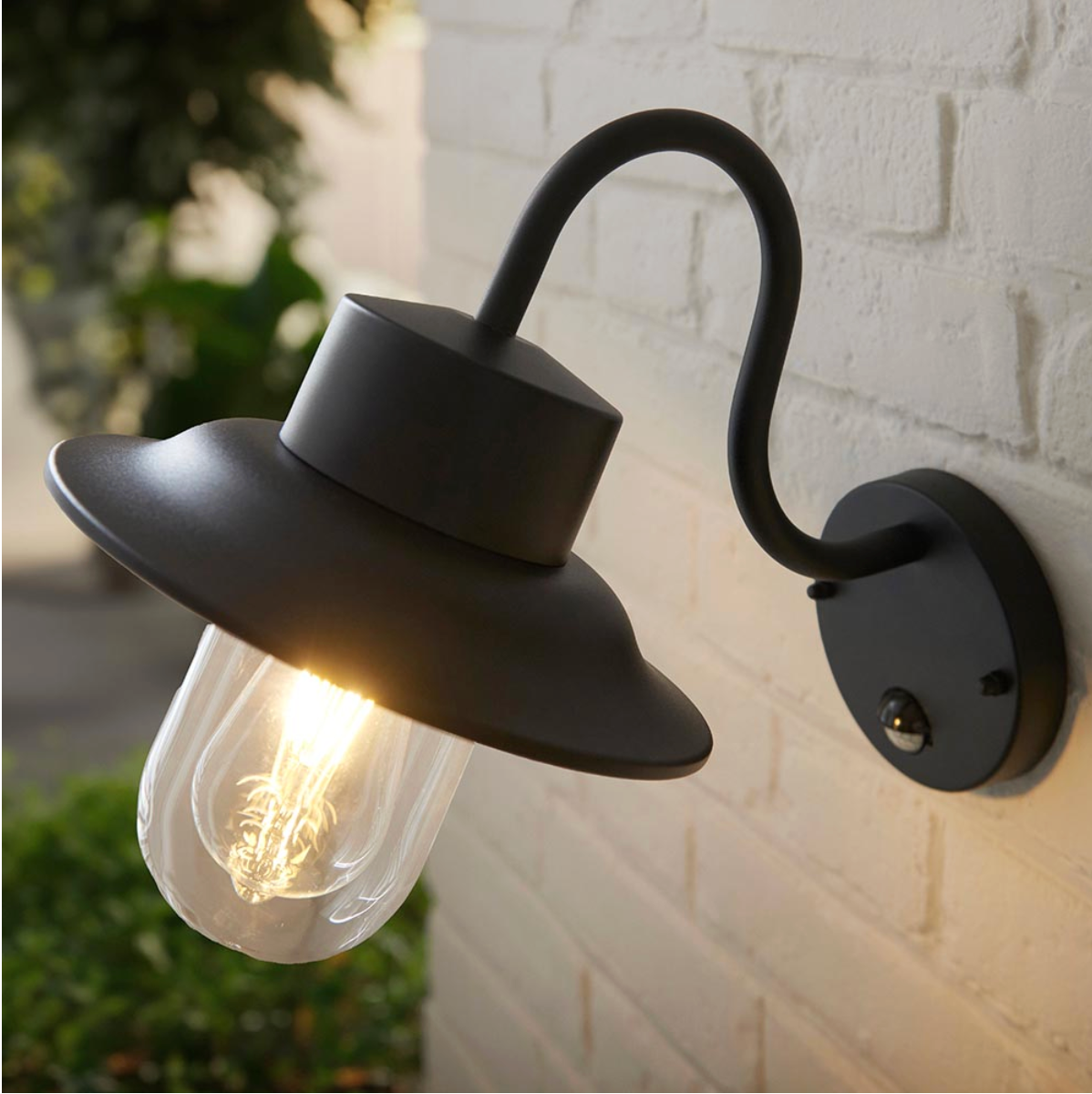 Endon Chesham PIR Outdoor Black Wall Light