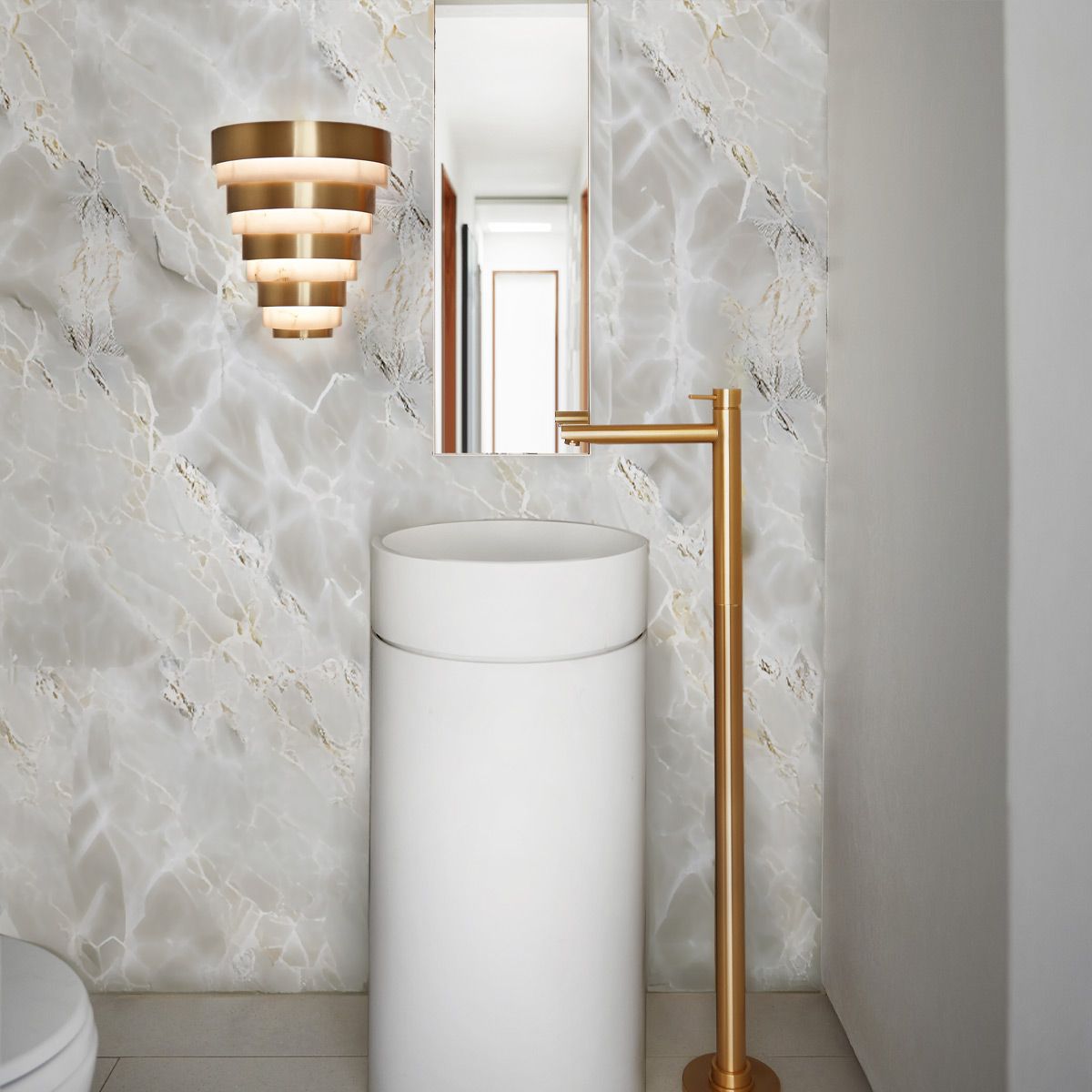 Echelon LED Brass Wall Light