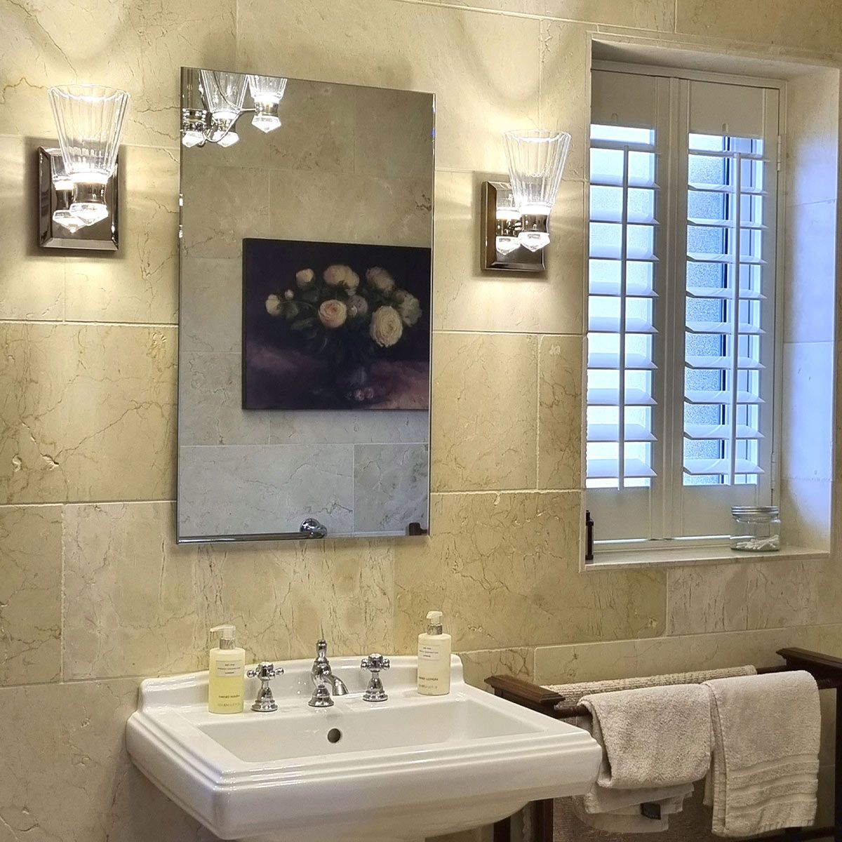 Kayva LED 1 Arm Dual-lit Bathroom Wall Light