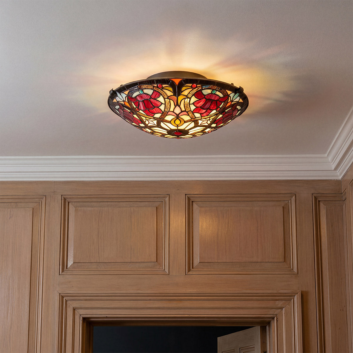 Quoizel Larissa Flush Tiffany Ceiling Light