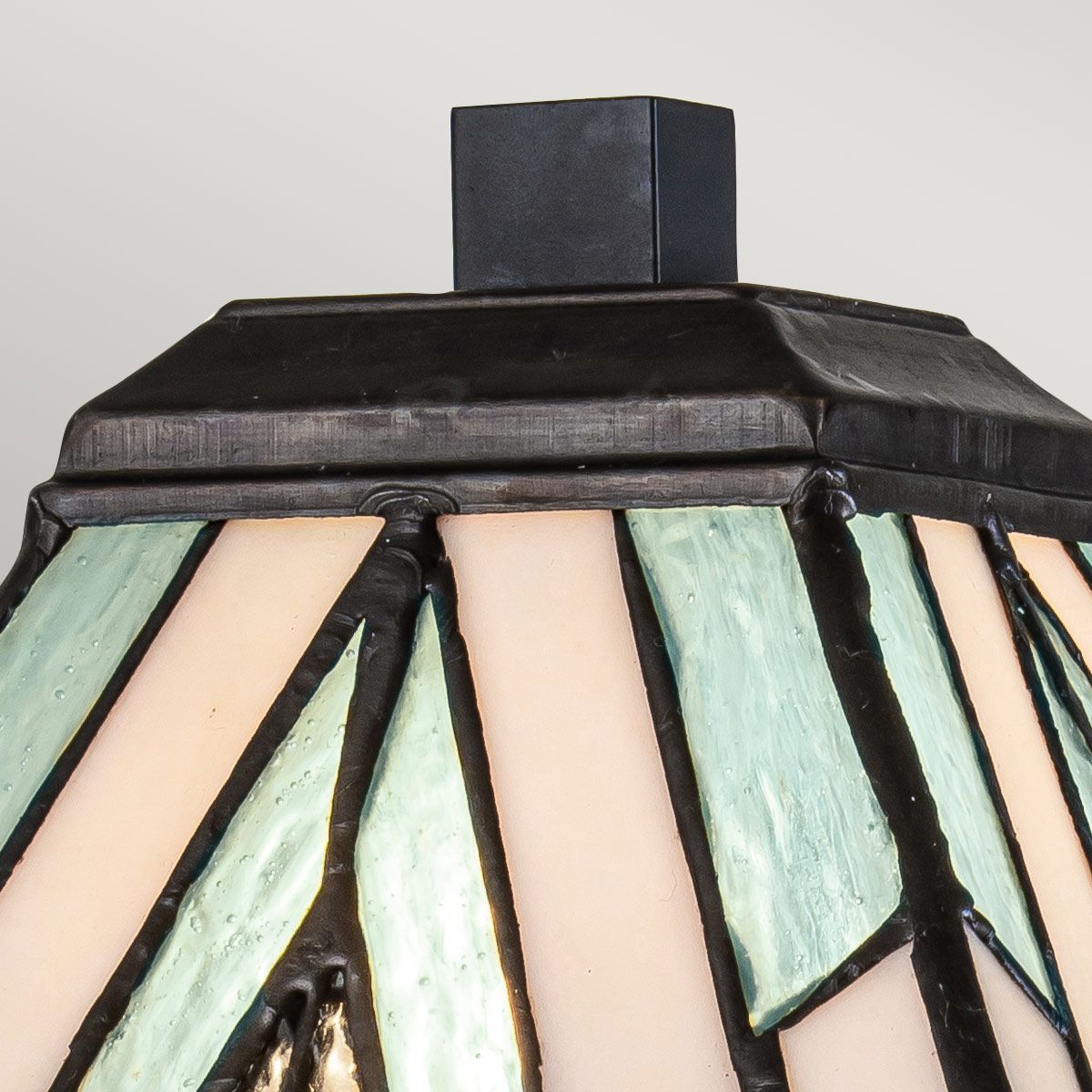 Alderley Medium Tiffany Table Lamp