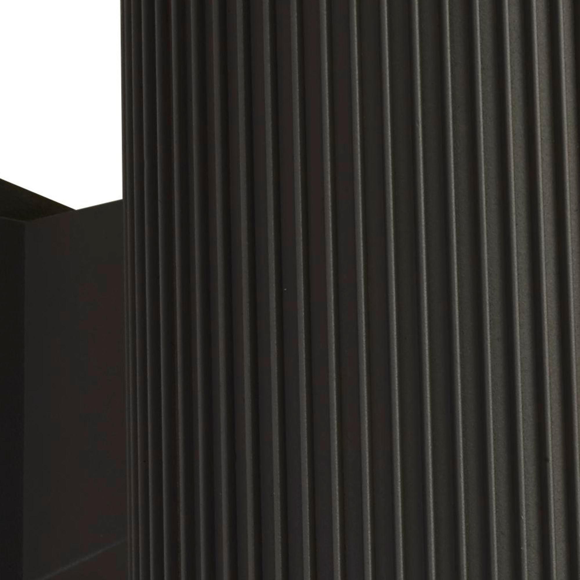 hamburg outdoor 1 lt black wall porch up down light   by searchlighting lighting, living room image